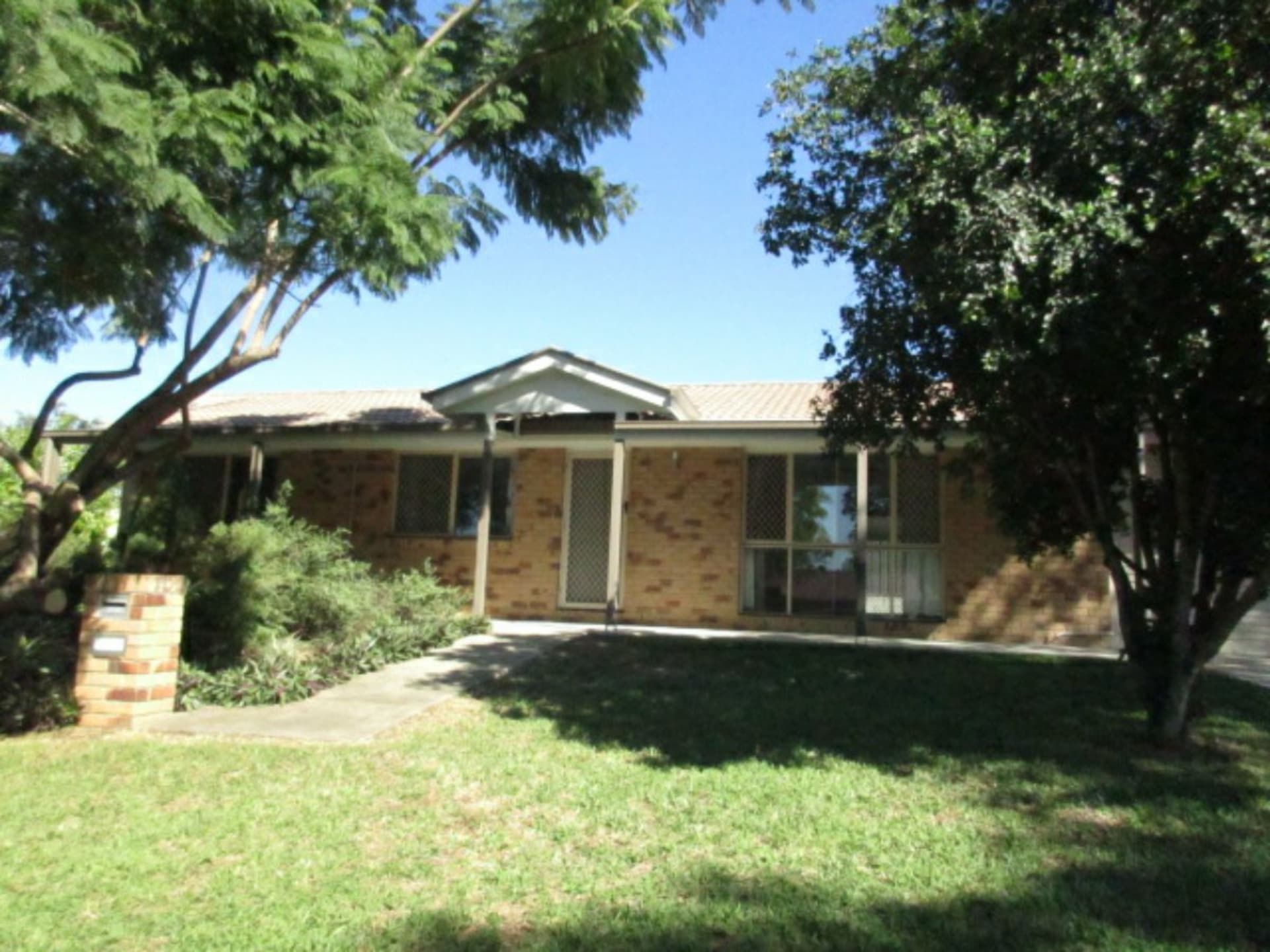 1 Karnak Court Camira QLD, Camira - Image 1