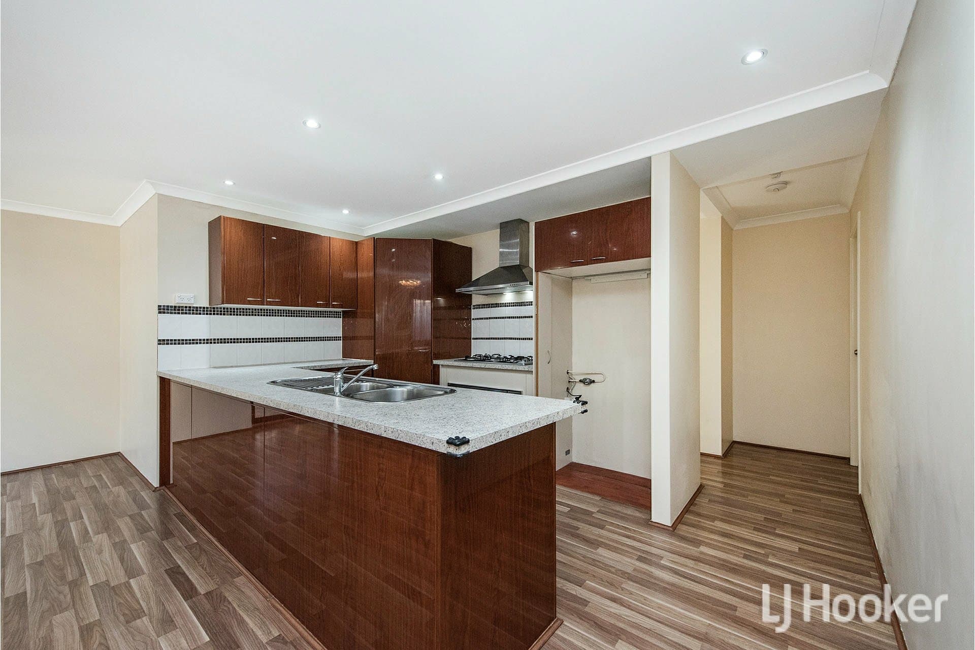 11 Liffey Street Canning Vale WA, Canning Vale - Thumbnail 3