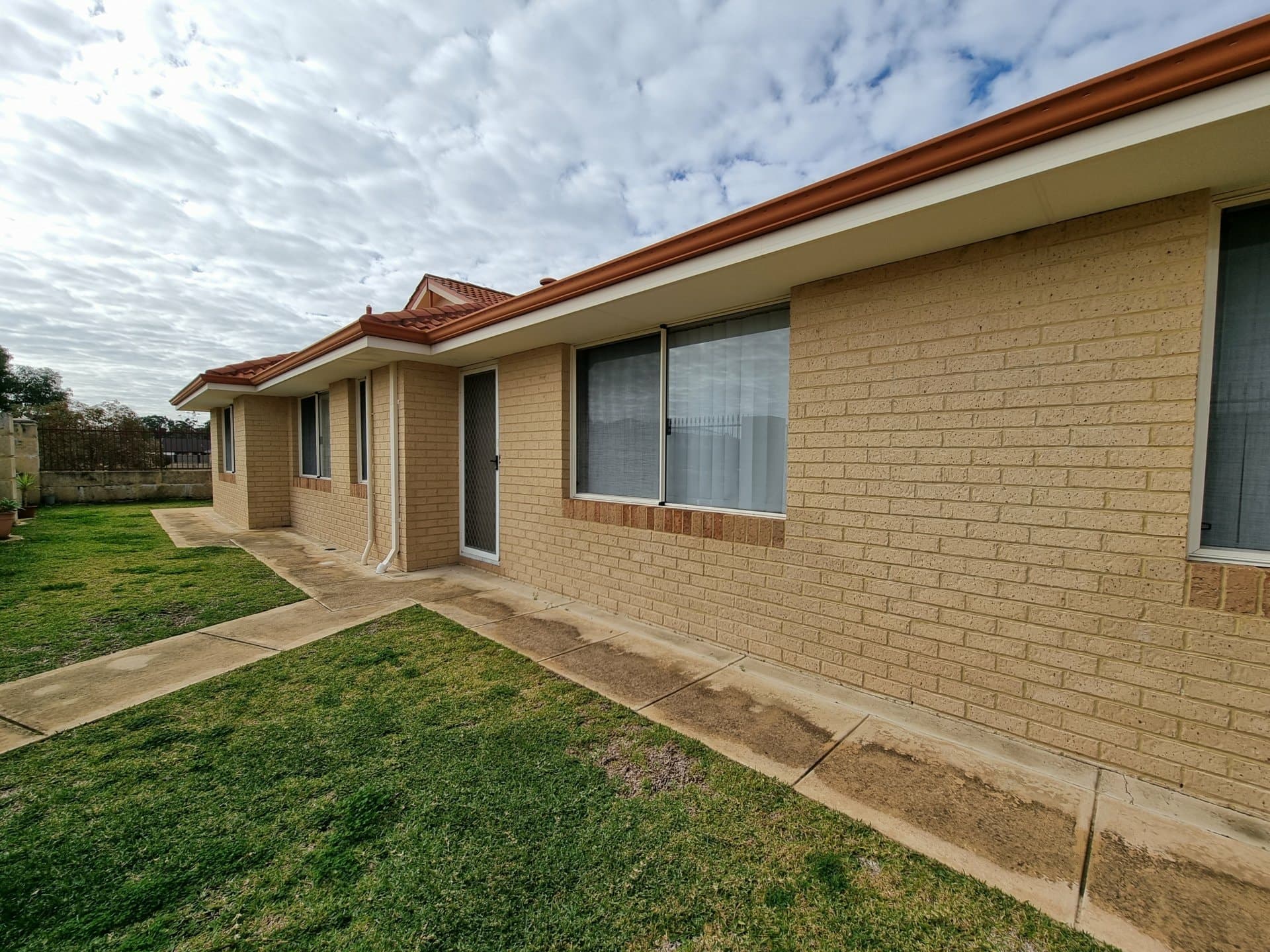 9 Atkinson Way Canning Vale WA, Canning Vale - Image 1