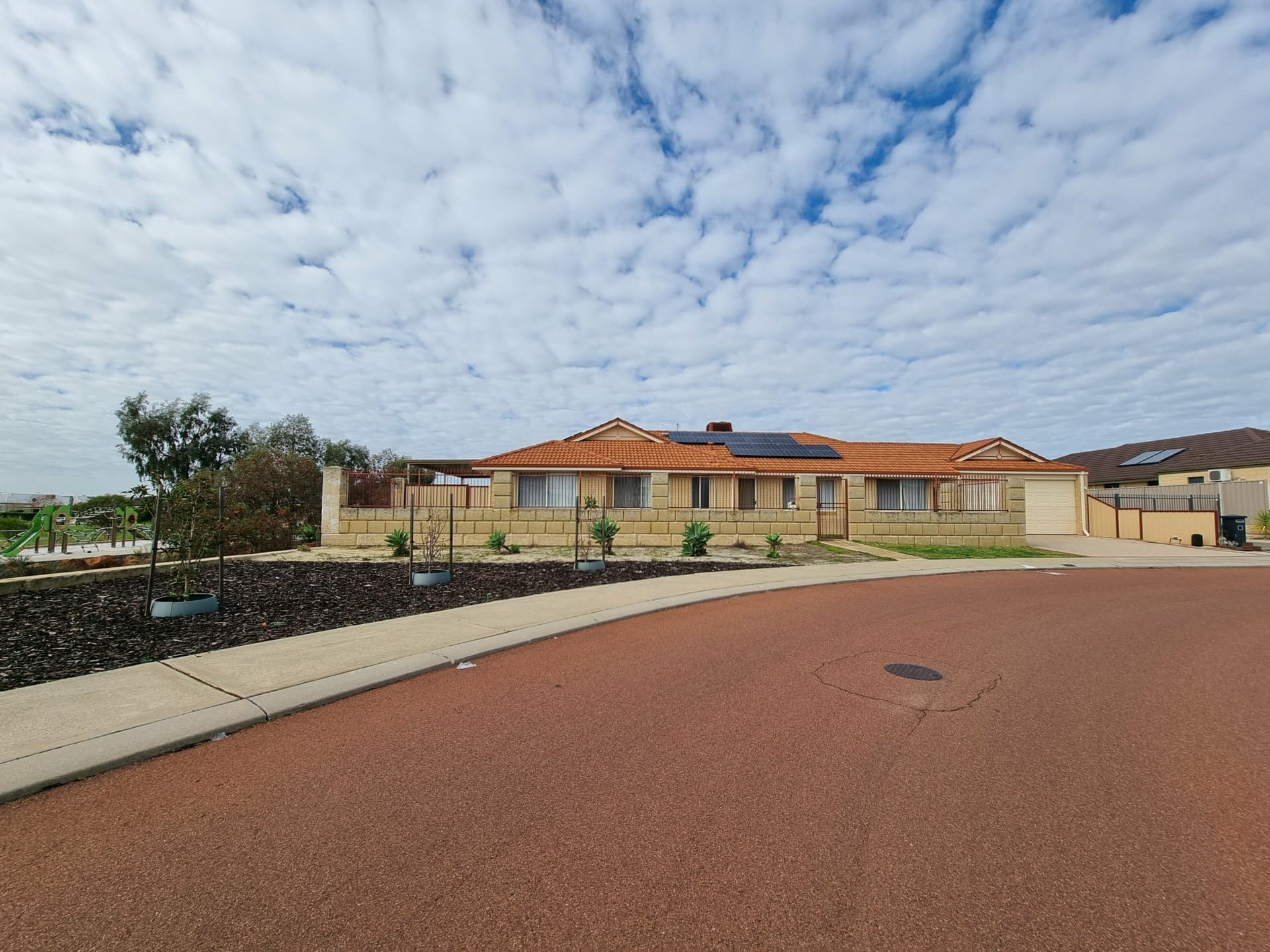 9 Atkinson Way Canning Vale WA, Canning Vale - Thumbnail 2