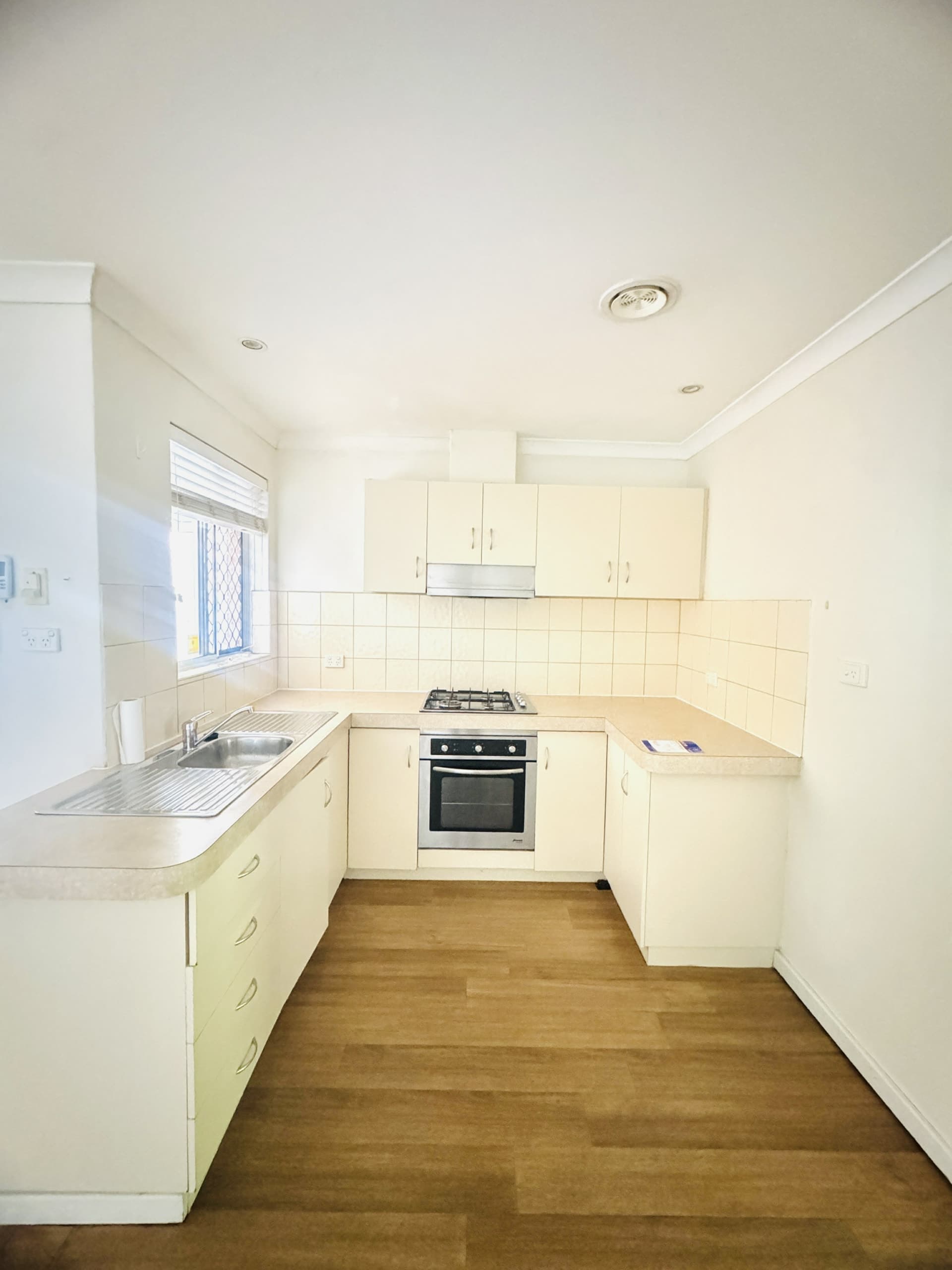 2/38 Woodloes Street Cannington WA, Cannington - Thumbnail 3