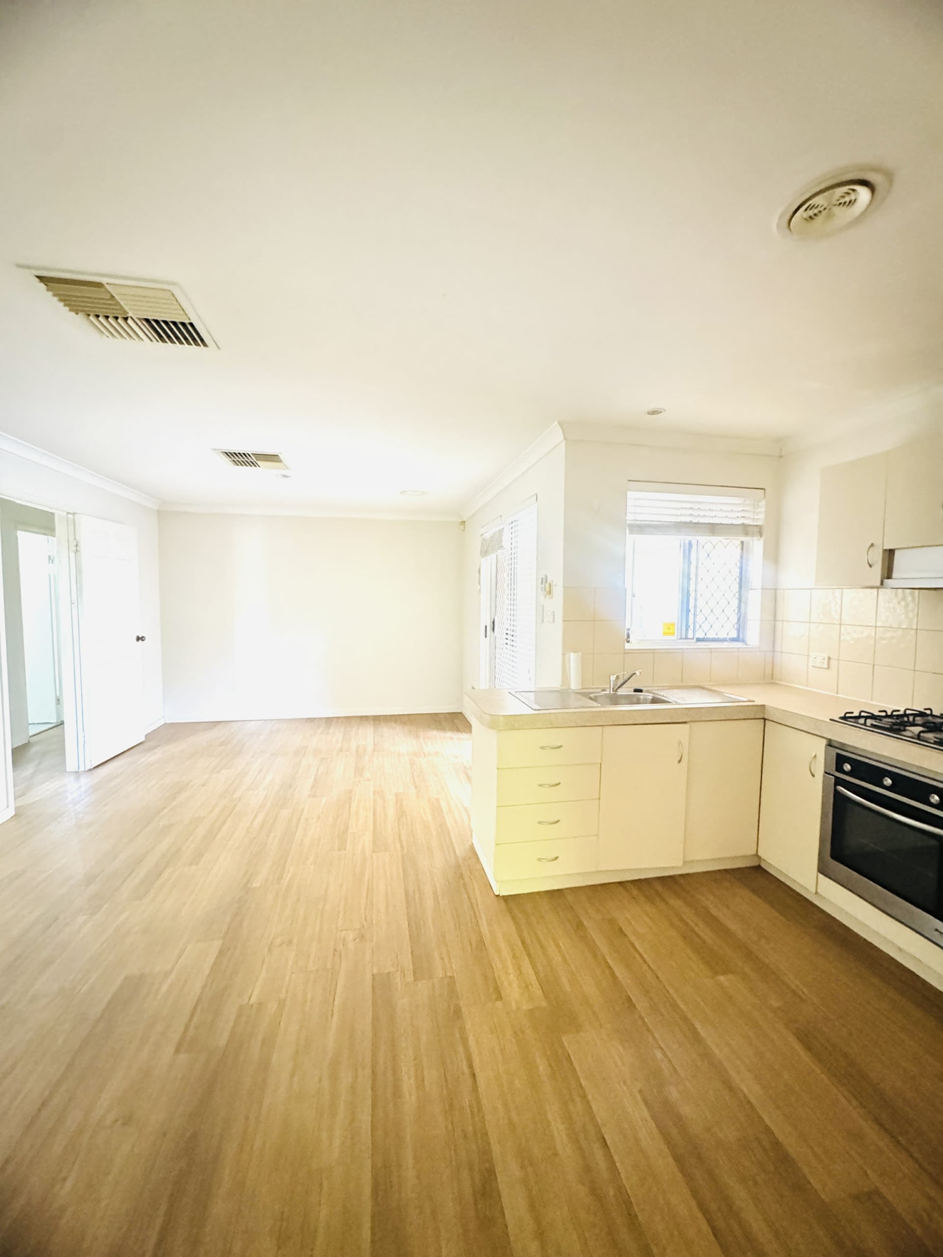 2/38 Woodloes Street Cannington WA, Cannington - Thumbnail 4