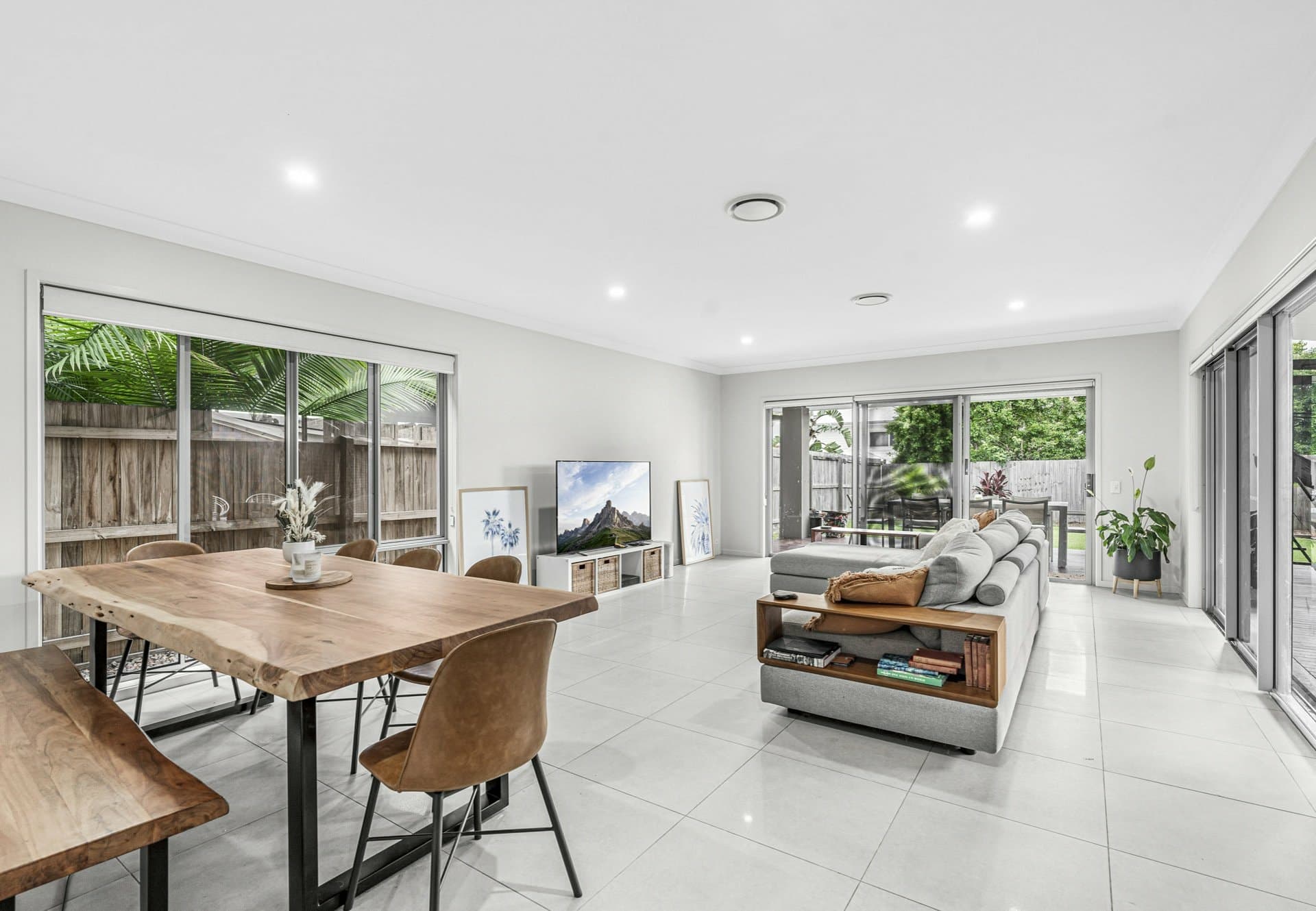 36 Shrapnel Road Cannon Hill QLD, Morningside - Thumbnail 4