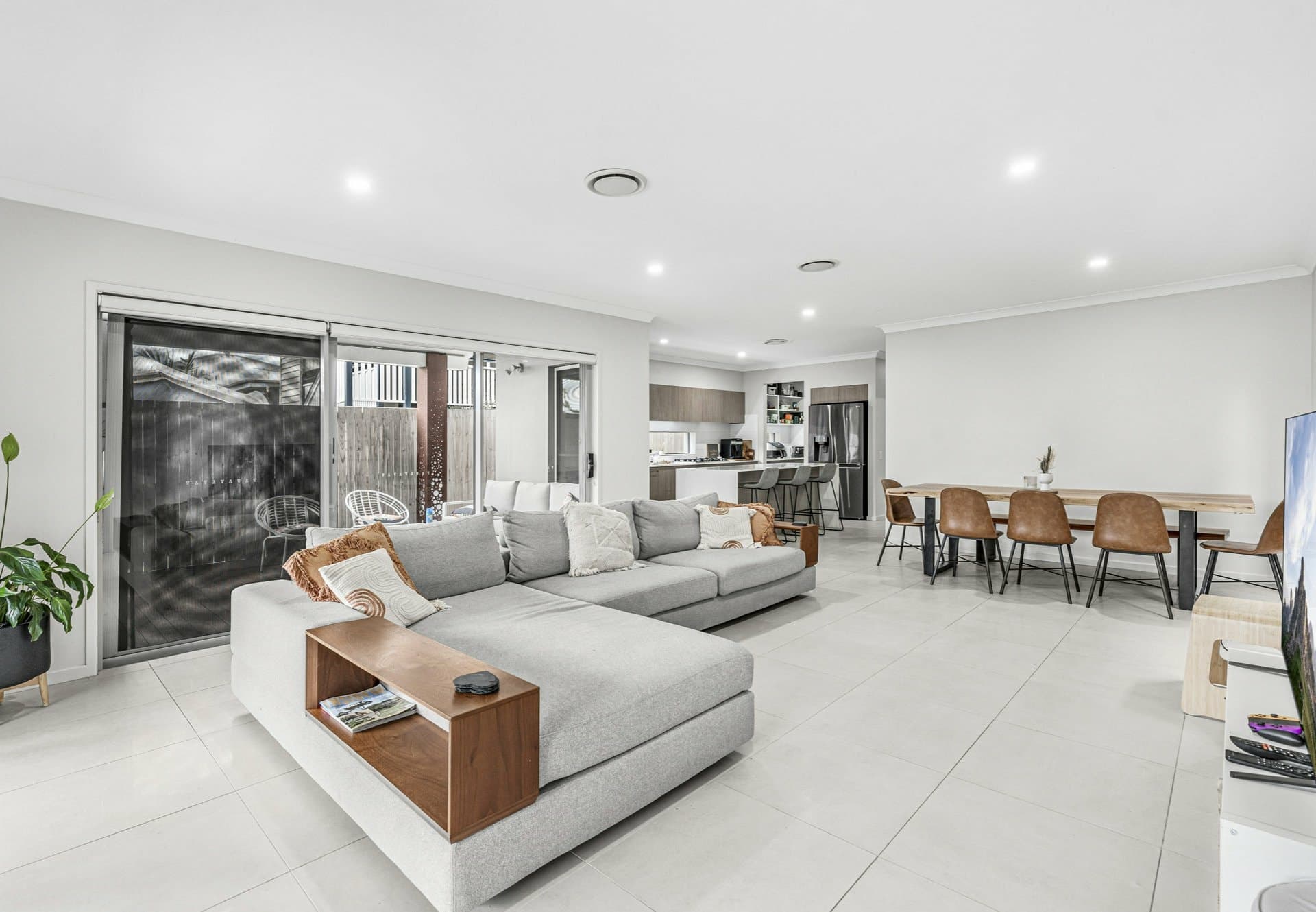 36 Shrapnel Road Cannon Hill QLD, Morningside - Thumbnail 7