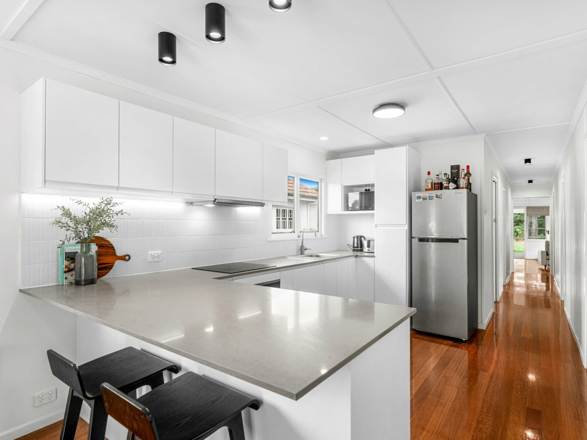 99 Shrapnel Road Cannon Hill QLD, Cannon Hill - Thumbnail 4