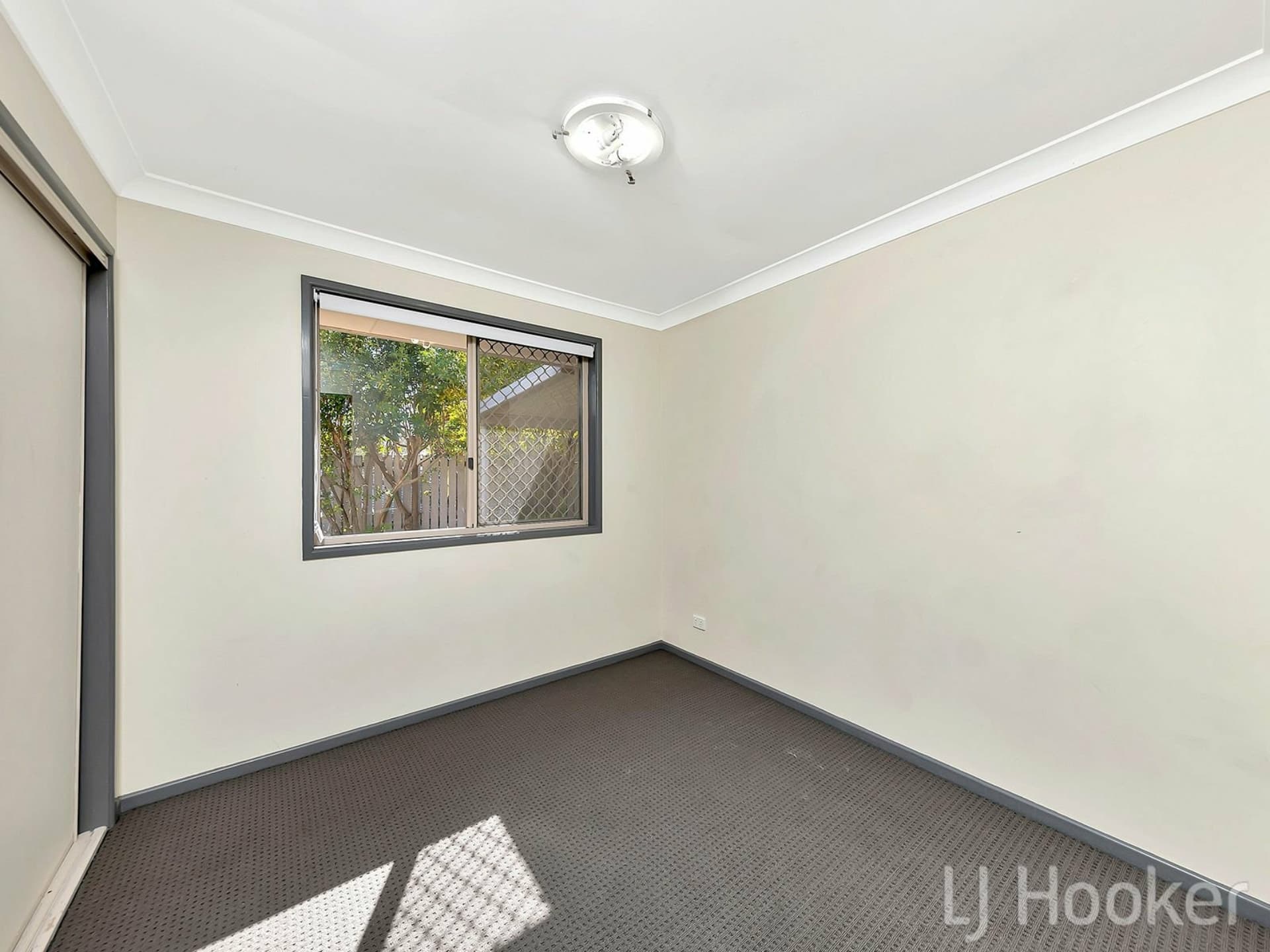 64 Gatling Road Cannon Hill QLD, Cannon Hill - Thumbnail 8