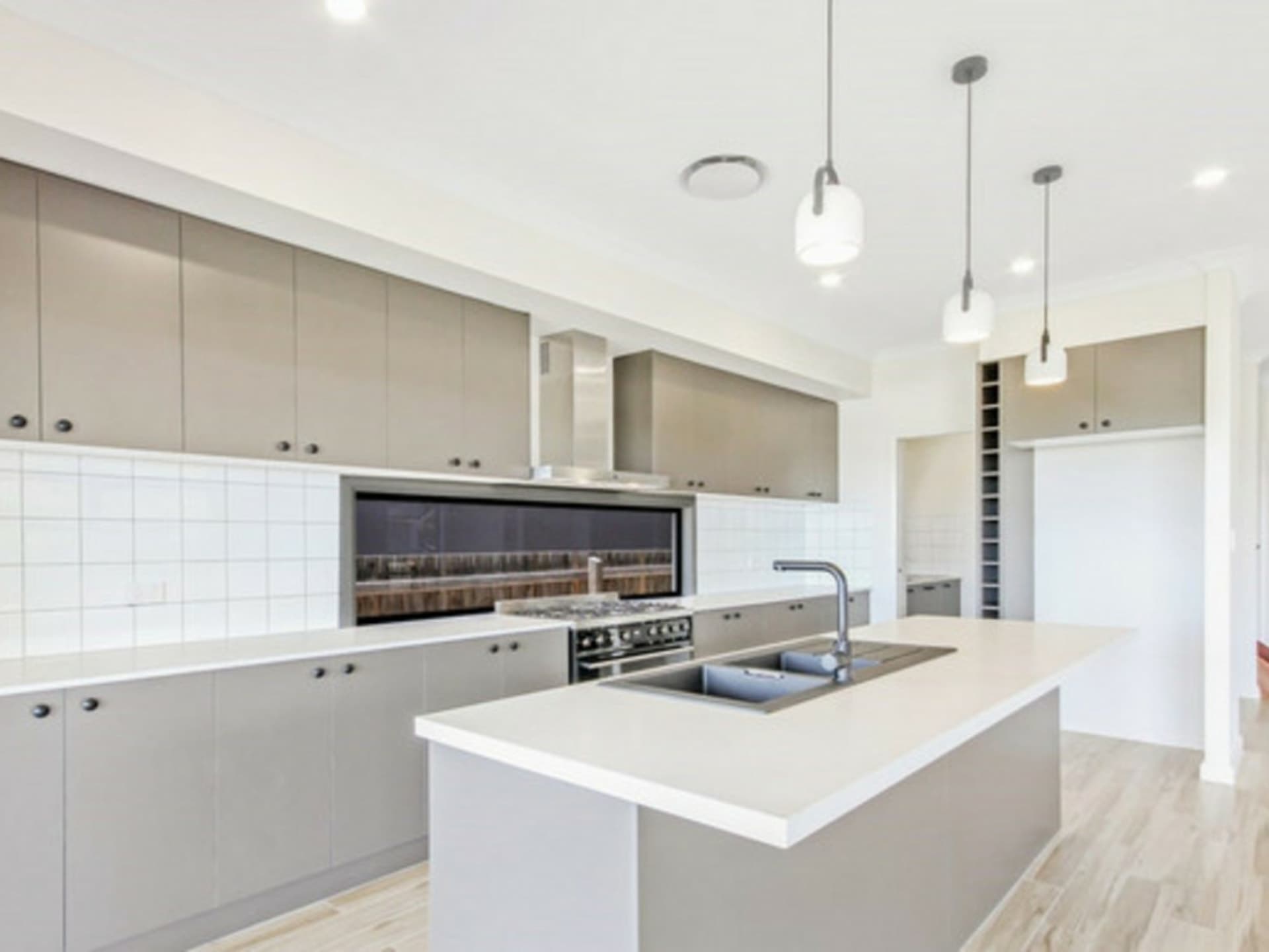 85 Erica Street Cannon Hill QLD, Cannon Hill - Thumbnail 5
