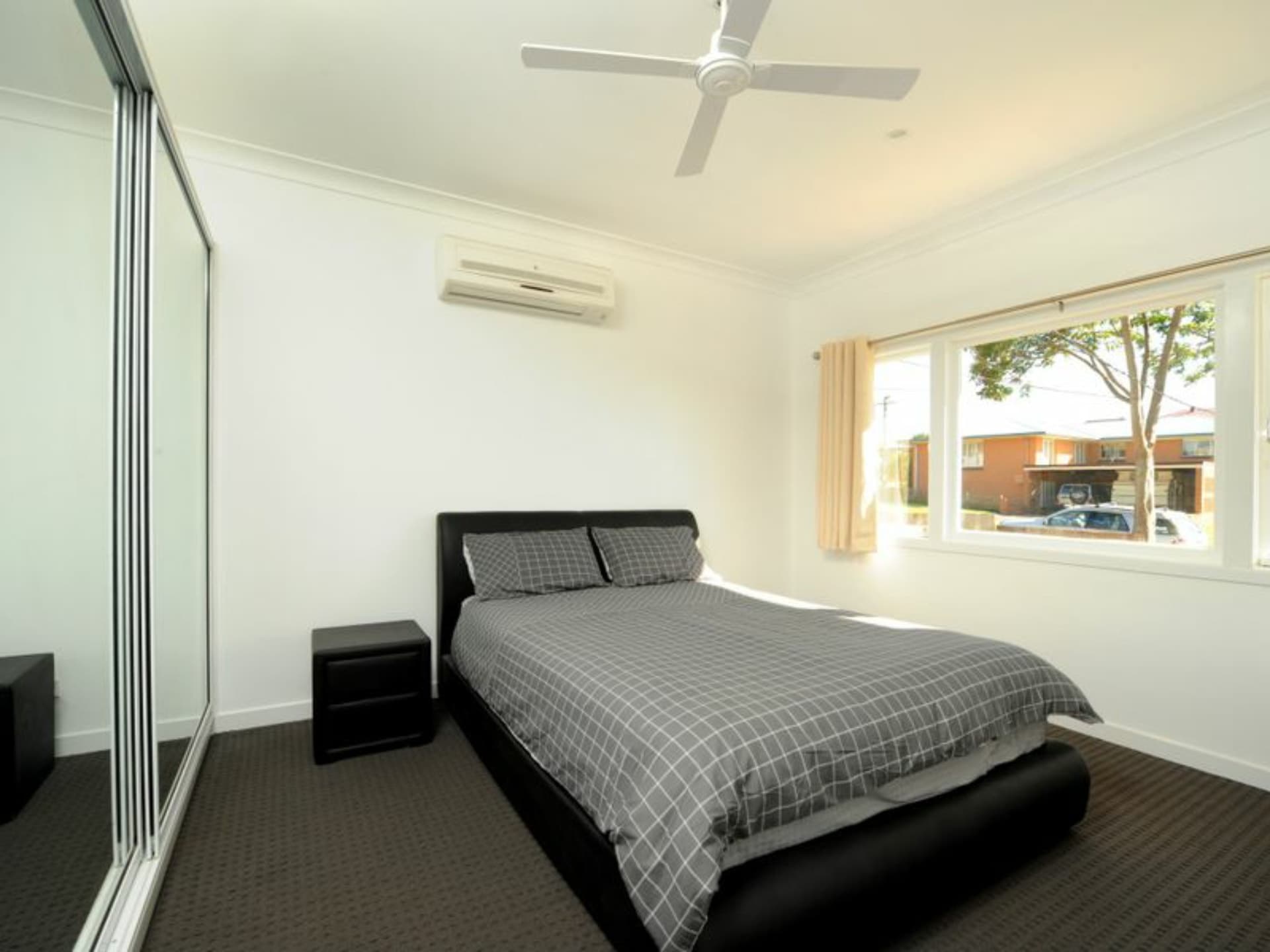 157 Dahlia Street Cannon Hill QLD, Cannon Hill - Thumbnail 5