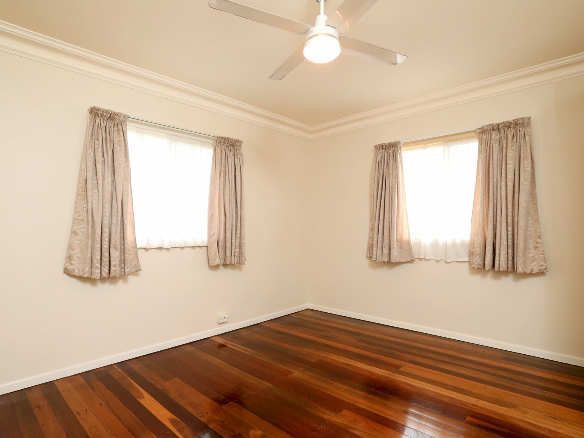 4 Delsie street Cannon Hill QLD, Cannon Hill - Thumbnail 6