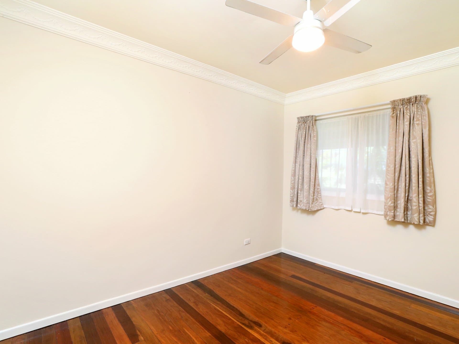 4 Delsie street Cannon Hill QLD, Cannon Hill - Thumbnail 8
