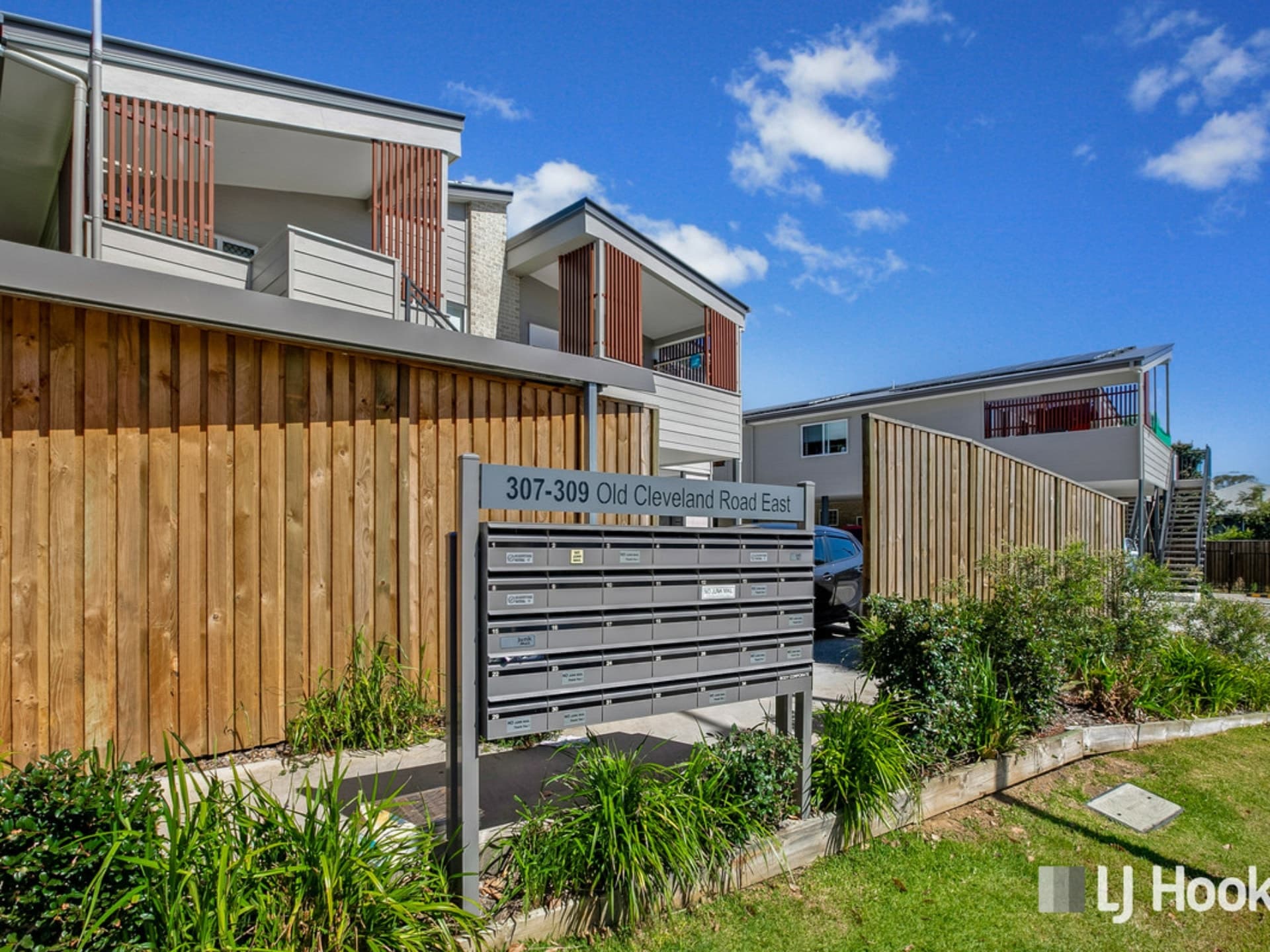 10/307, Capalaba - Image 1