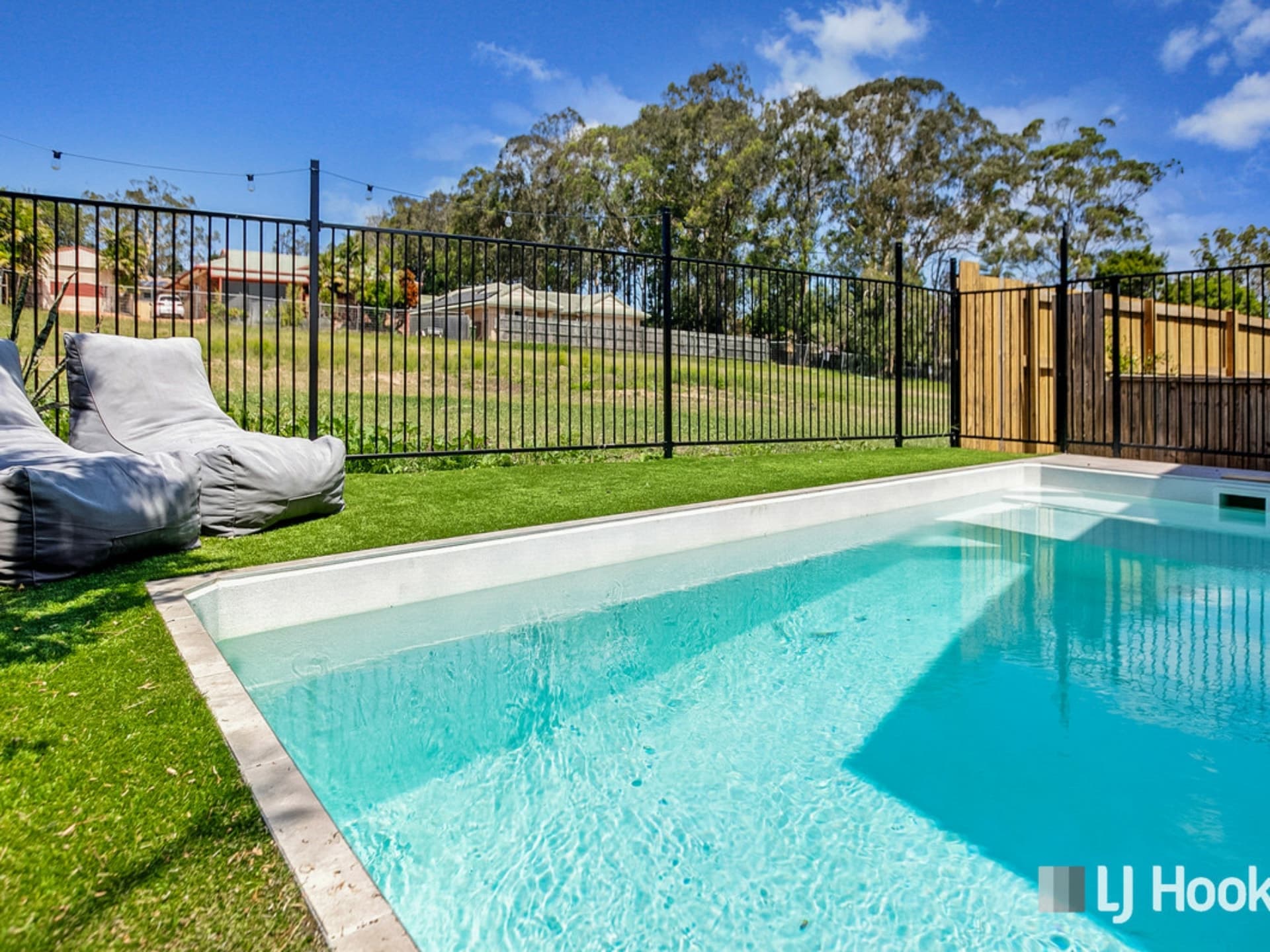 10/307, Capalaba - Thumbnail 2