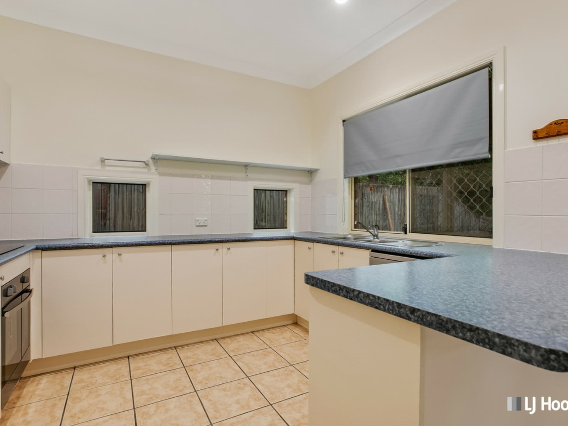 1/51 Keith Street Capalaba QLD, Capalaba - Thumbnail 2