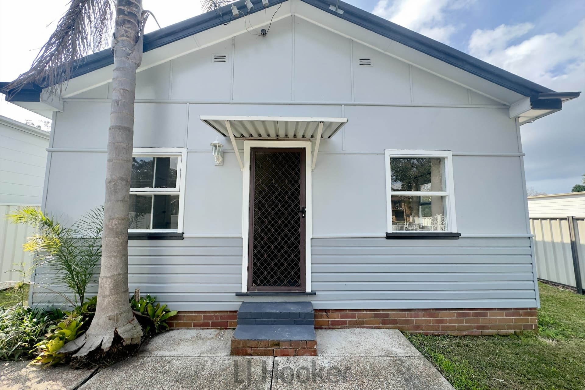 1/89 Excelsior Parade Carey Bay NSW, Carey Bay - Image 1