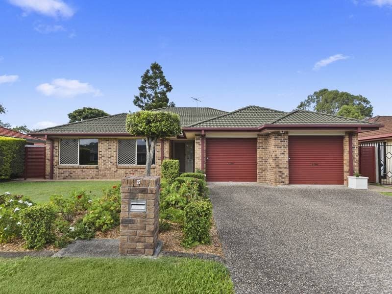 5 Ray Street Carseldine QLD, Carseldine - Image 1