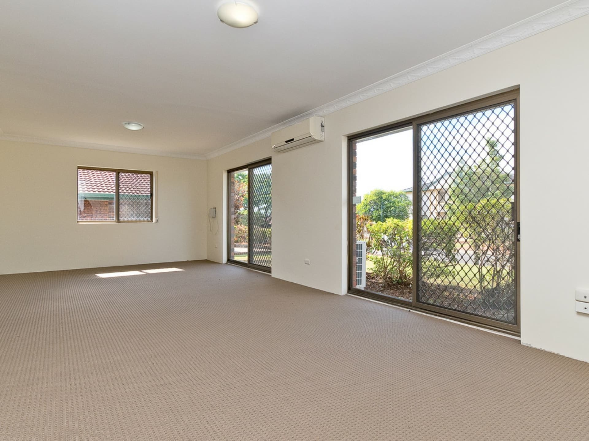 53 Whitehorse Street Carseldine QLD, Carseldine - Thumbnail 5