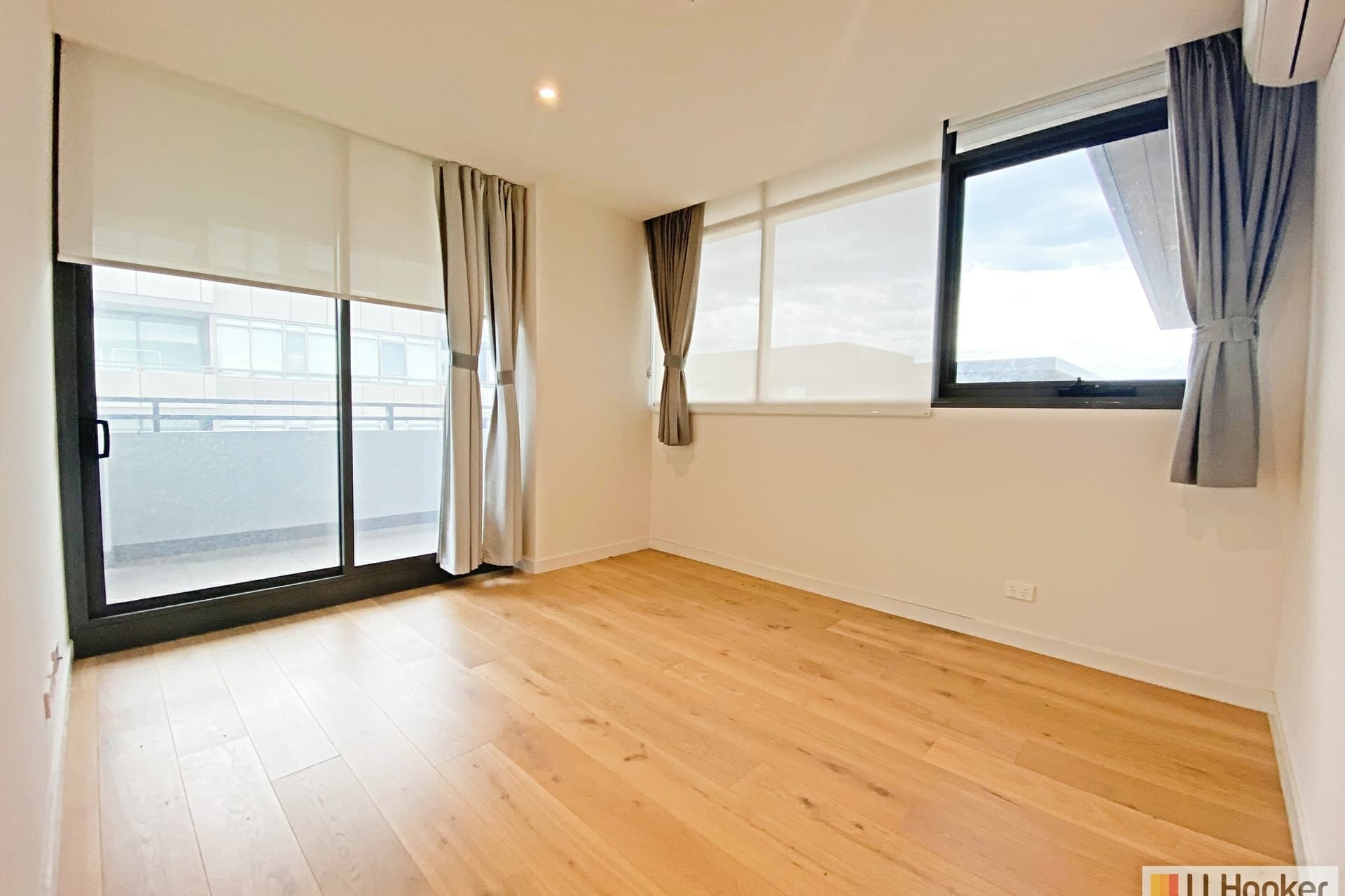408/11 Bond Street Caulfield North VIC, Caulfield North - Image 1