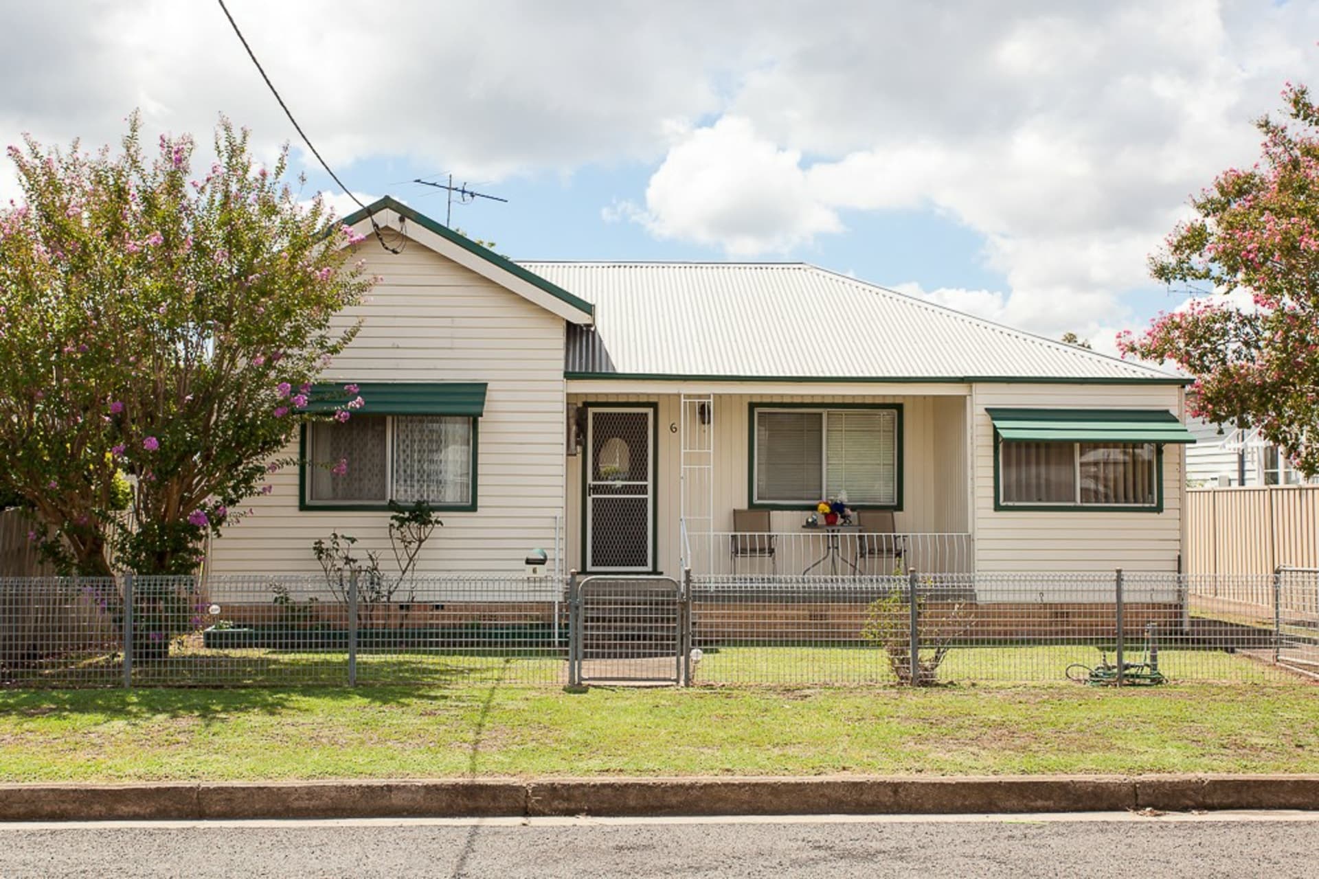 6 Hilda Street Cessnock NSW, Cessnock - Thumbnail 2