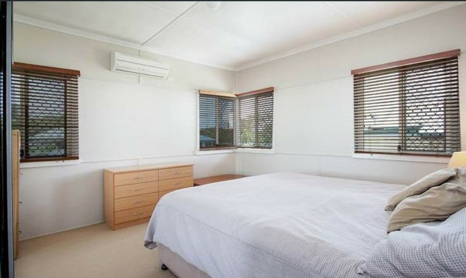 327 Hamilton Road Chermside QLD, Chermside - Thumbnail 5