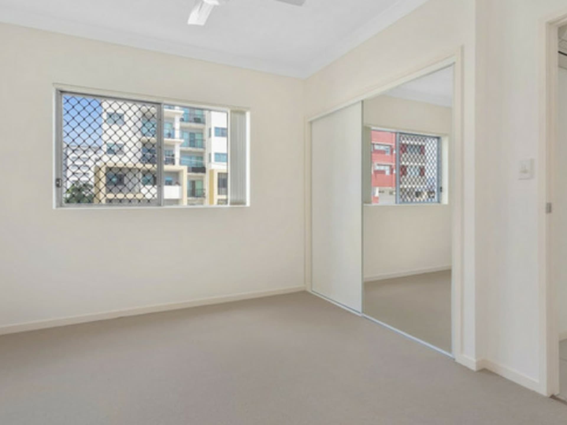 4/8 Kingsmill Street Chermside QLD, Chermside - Thumbnail 6