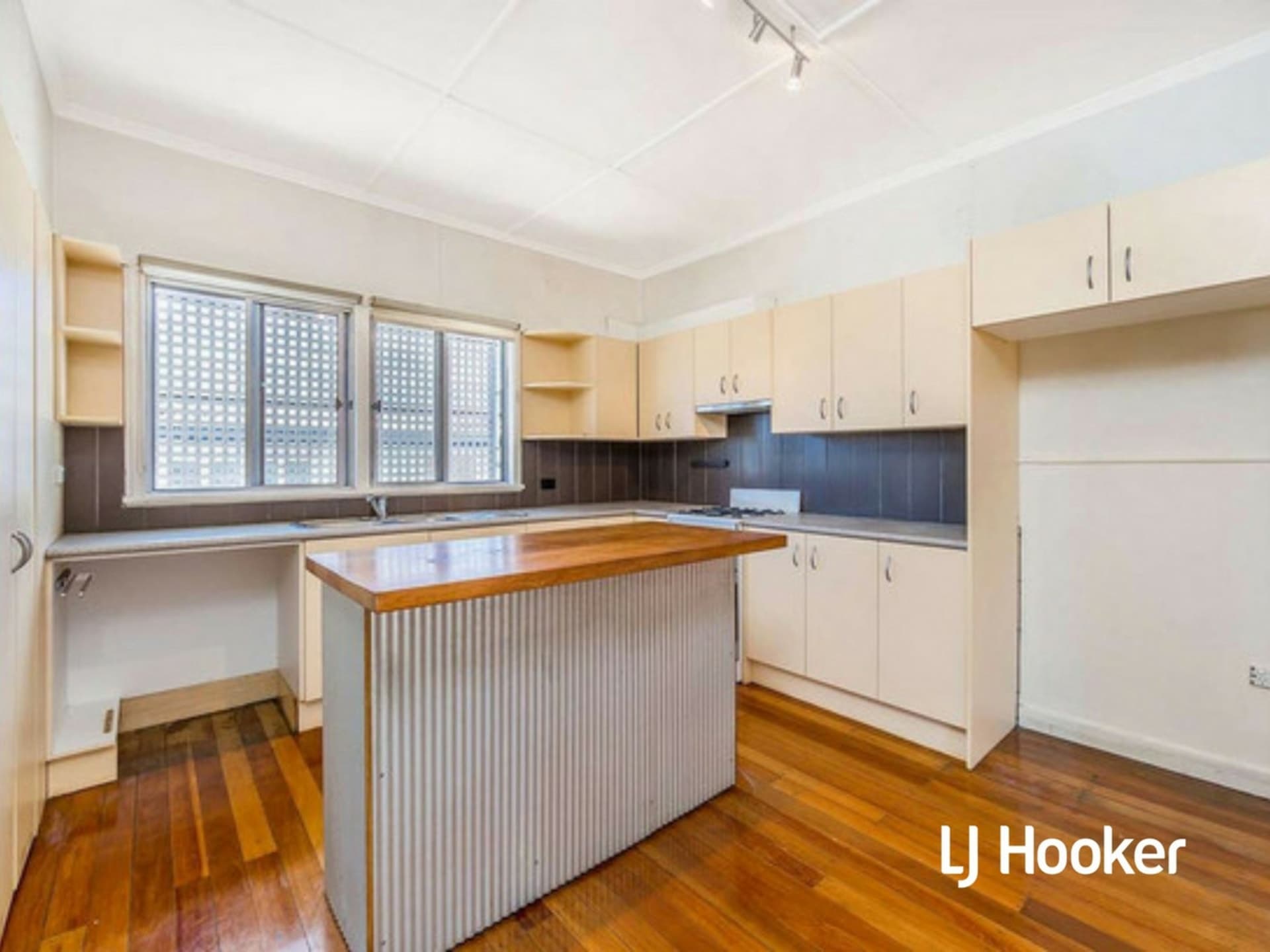 291 Hamilton Road Chermside QLD, Chermside - Thumbnail 3