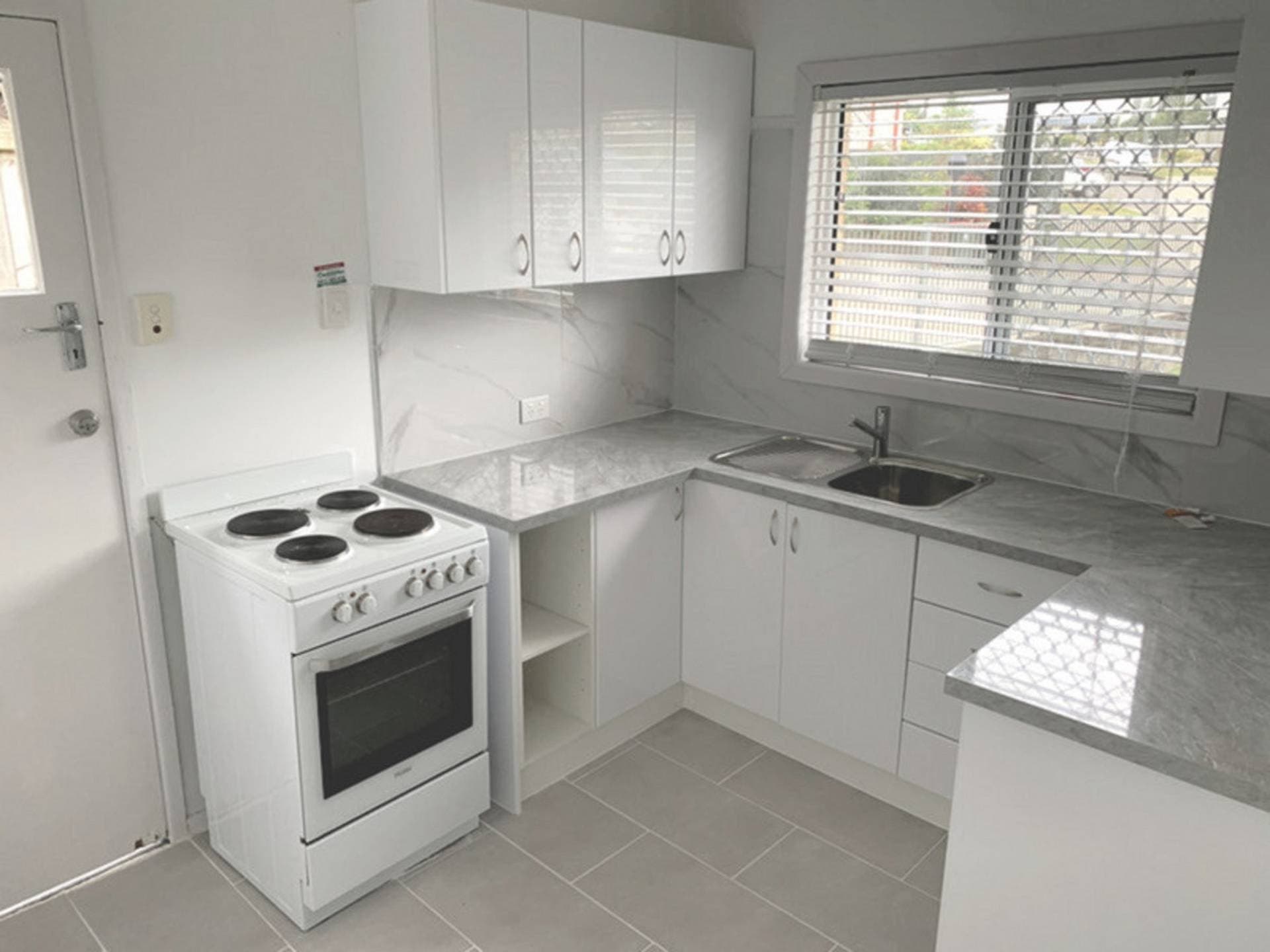 2/21 Bruce Street Chermside QLD, Chermside - Thumbnail 2