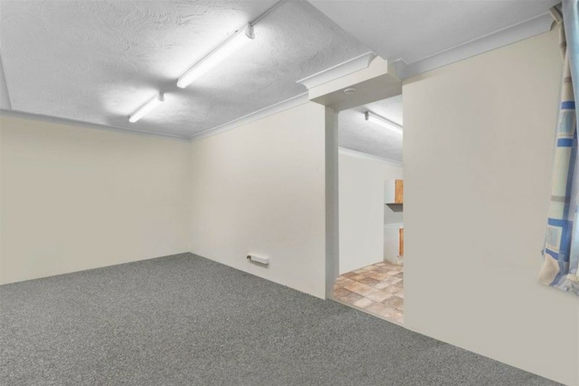 2/3 Parkhill Street Chermside QLD, Chermside - Thumbnail 4