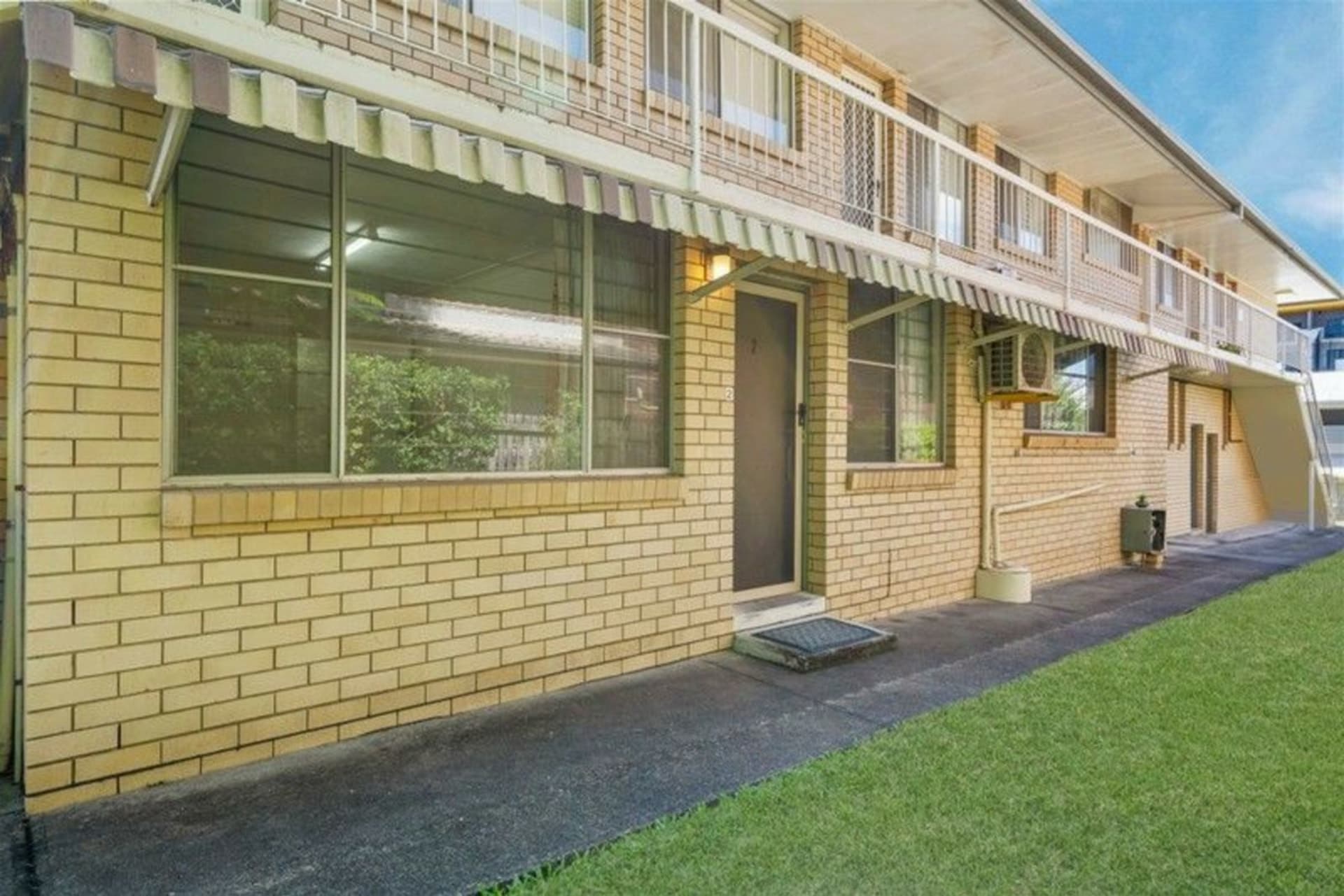 2/3 Parkhill Street Chermside QLD, Chermside - Thumbnail 8