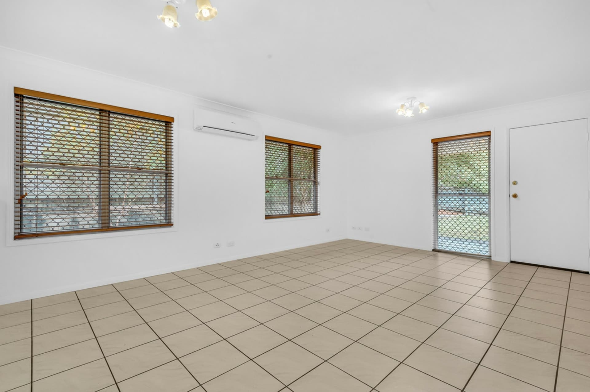 39 Farnell Street Chermside QLD, Chermside - Thumbnail 4