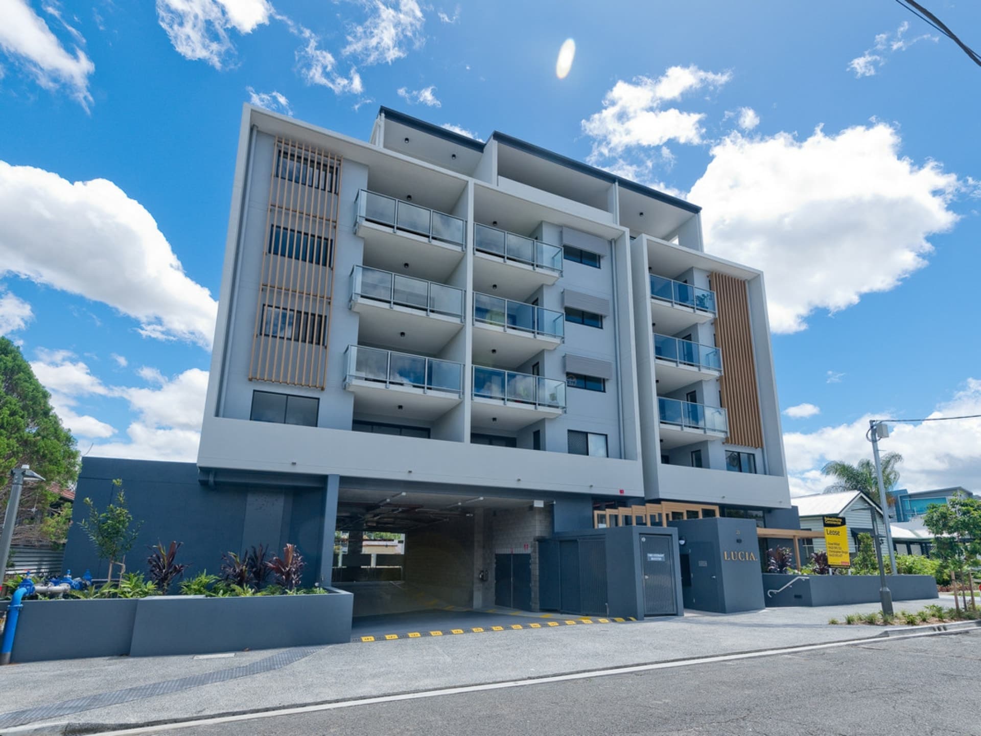 3/21, Chermside - Image 1
