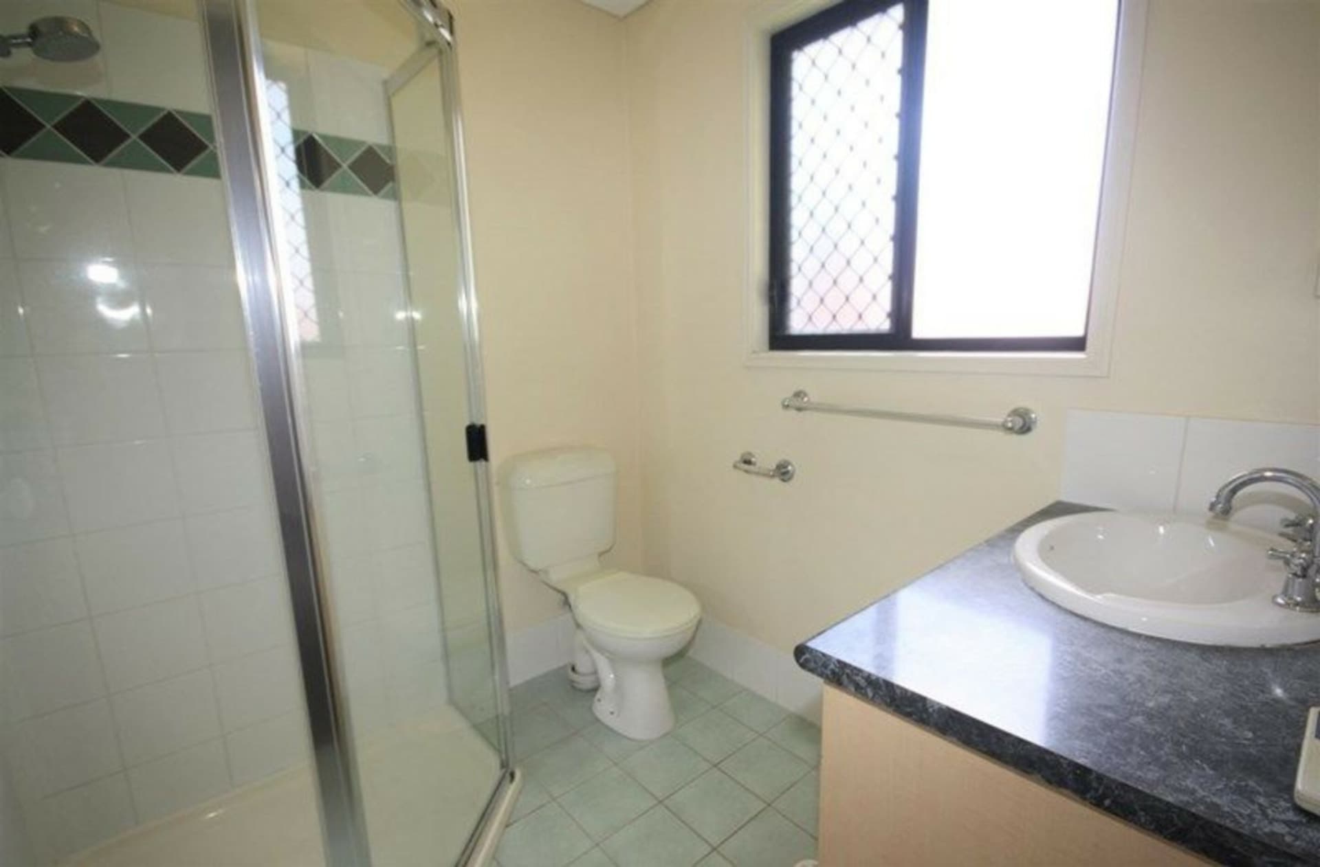 3/6 Rainey Street Chermside QLD, Chermside - Image 1