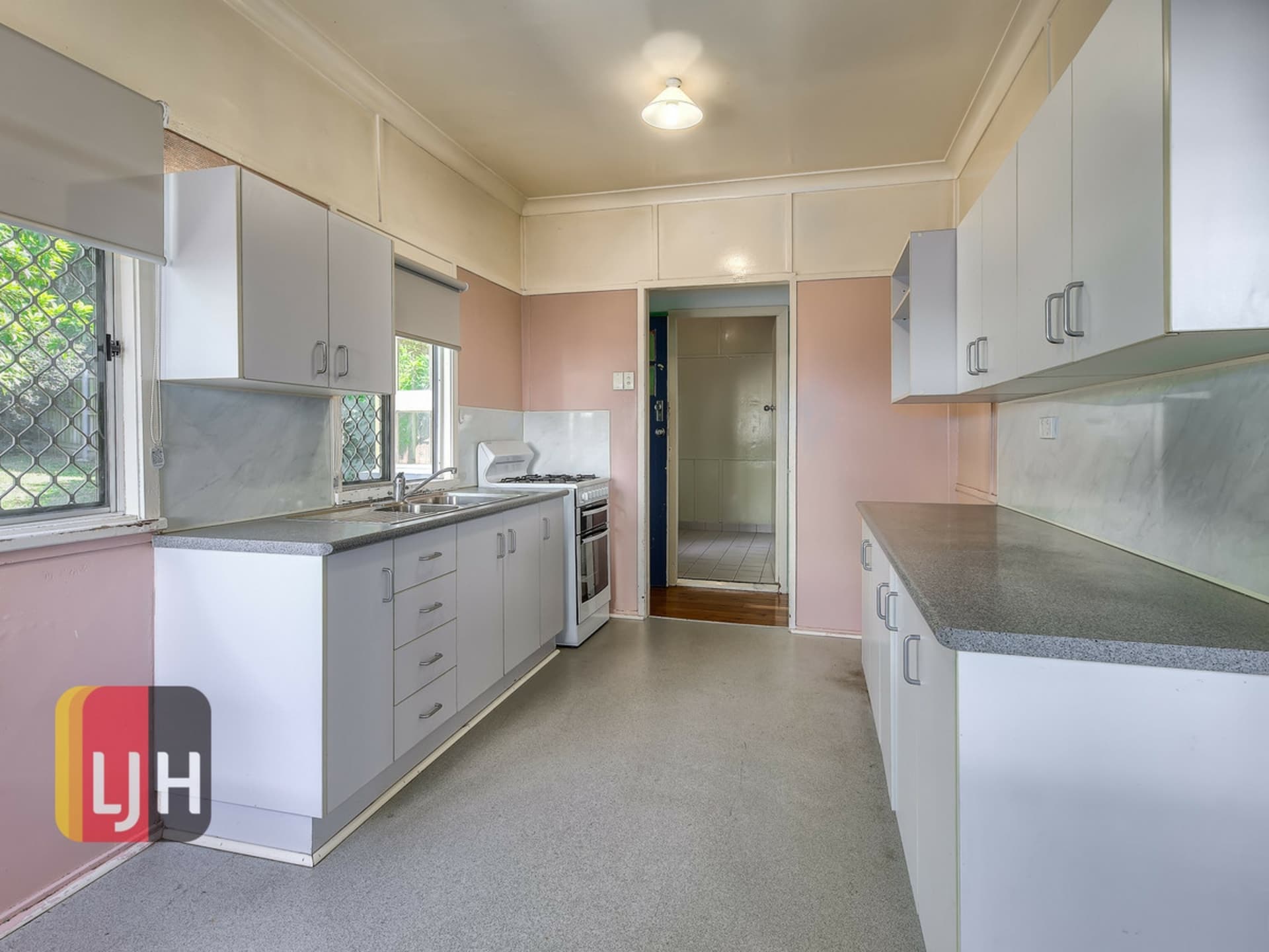 8 Yaralla Street Chermside QLD, Chermside - Thumbnail 4