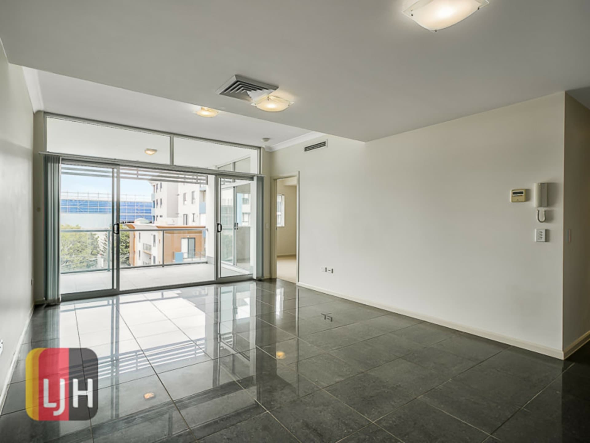 19/45 Playfield Street Chermside QLD, Chermside - Thumbnail 3