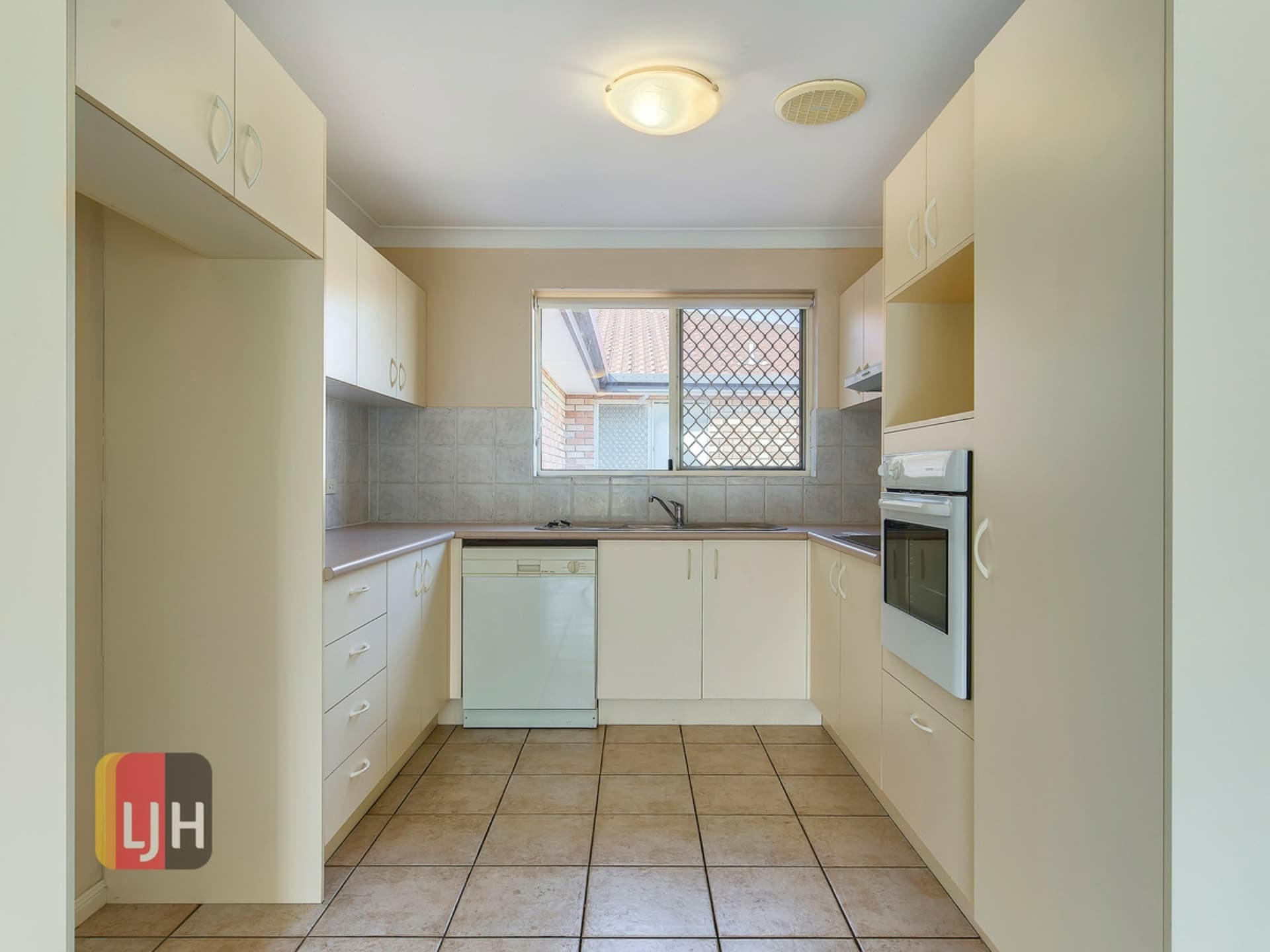 6/16 Wallace Street Chermside QLD, Chermside - Thumbnail 6