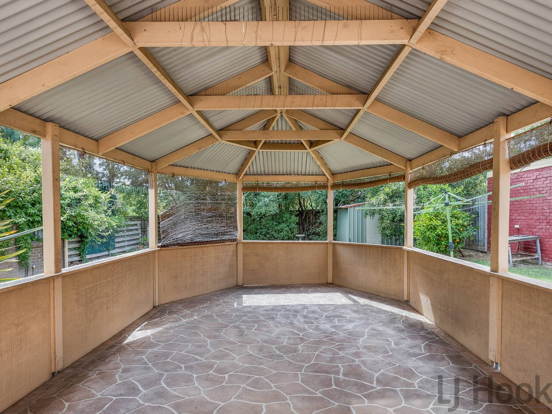 27 Songbird Avenue Chirnside Park VIC, Chirnside Park - Thumbnail 6