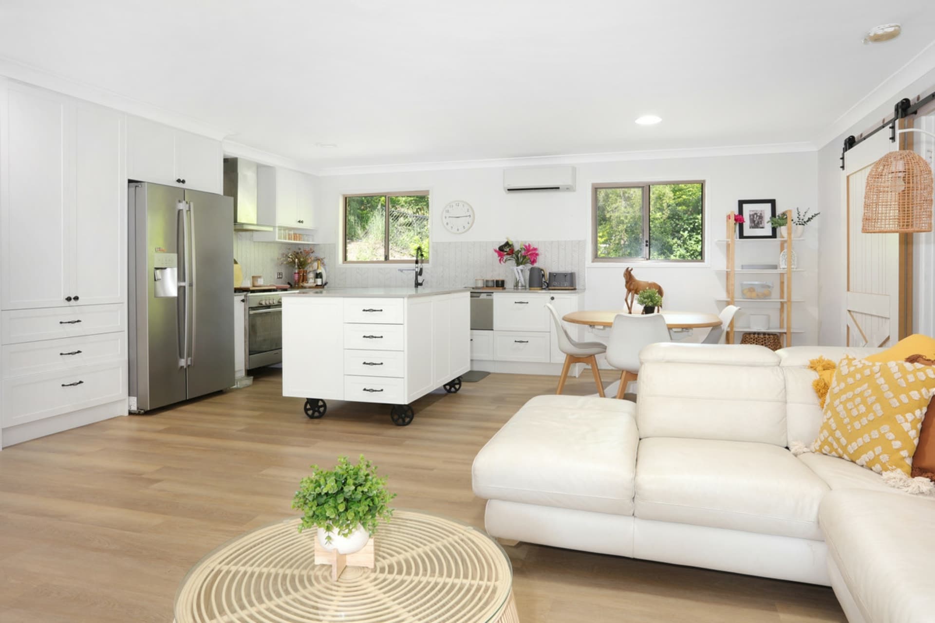 16 Barcoo Court Clagiraba QLD, Clagiraba - Thumbnail 5