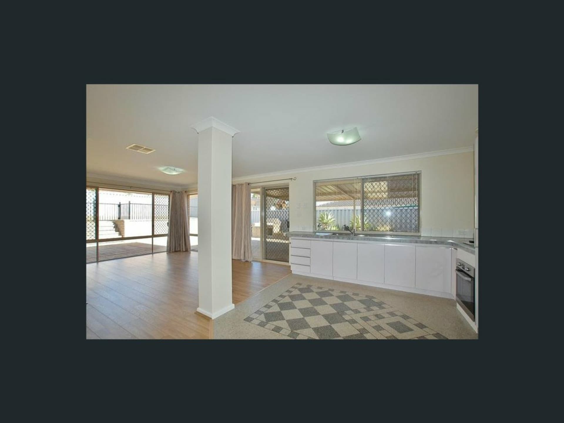 11 Orchid Court Clarkson WA, Clarkson - Thumbnail 3