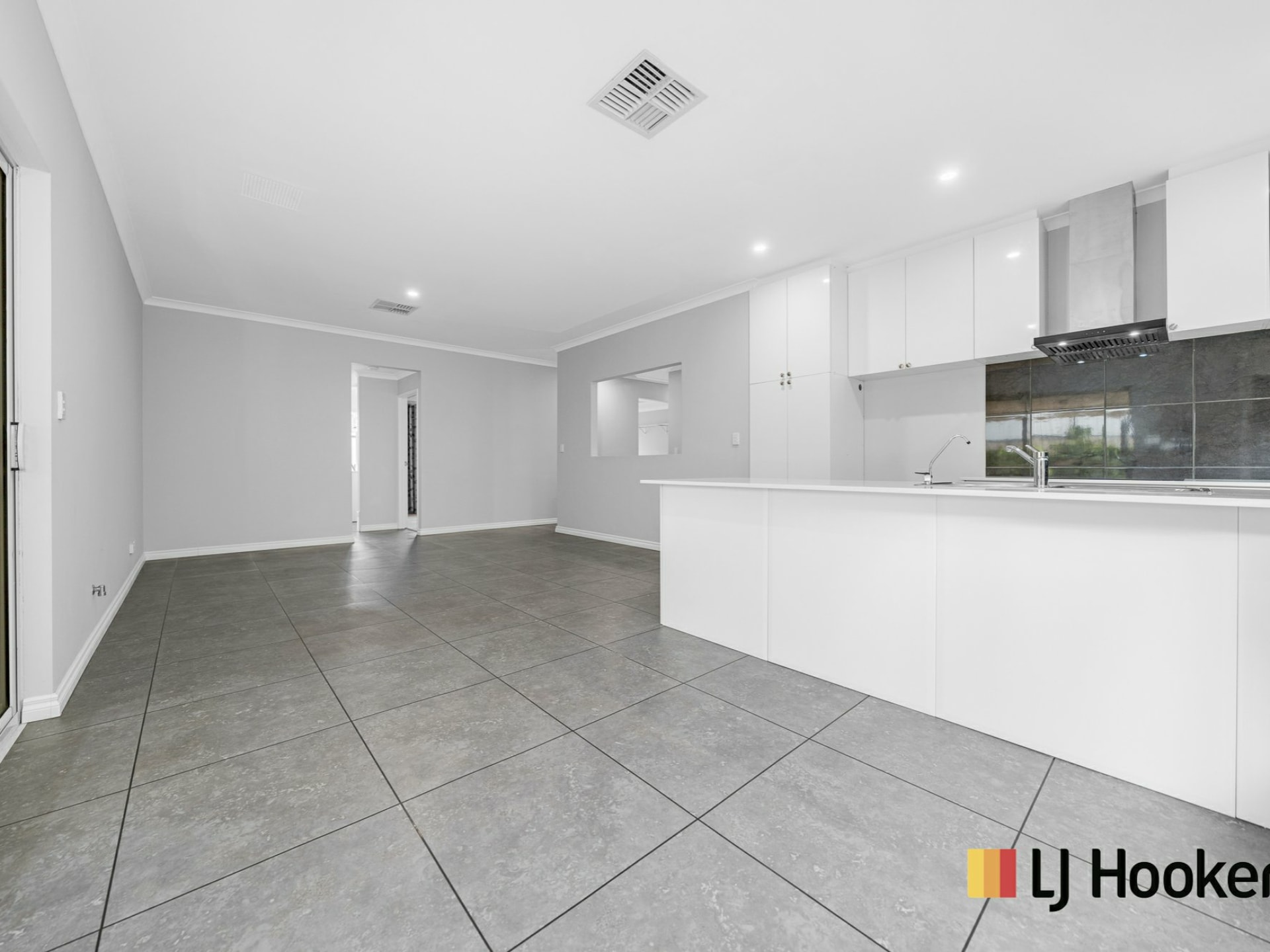 12 Longleaf Drive Clarkson WA, Clarkson - Thumbnail 8