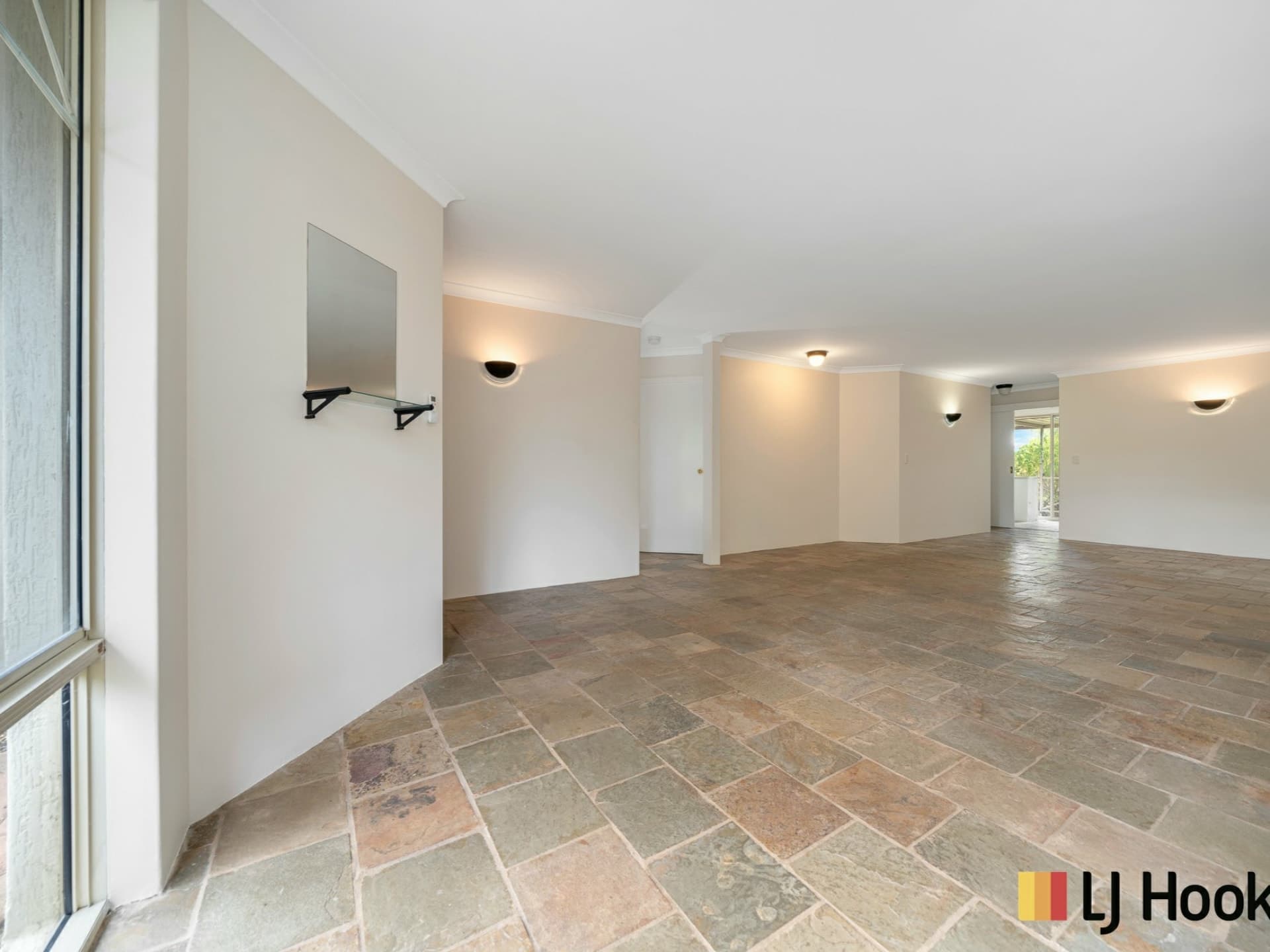 9 Nalder Way Clarkson WA, Clarkson - Thumbnail 4