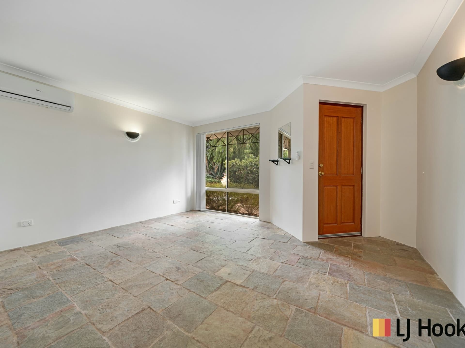 9 Nalder Way Clarkson WA, Clarkson - Thumbnail 5