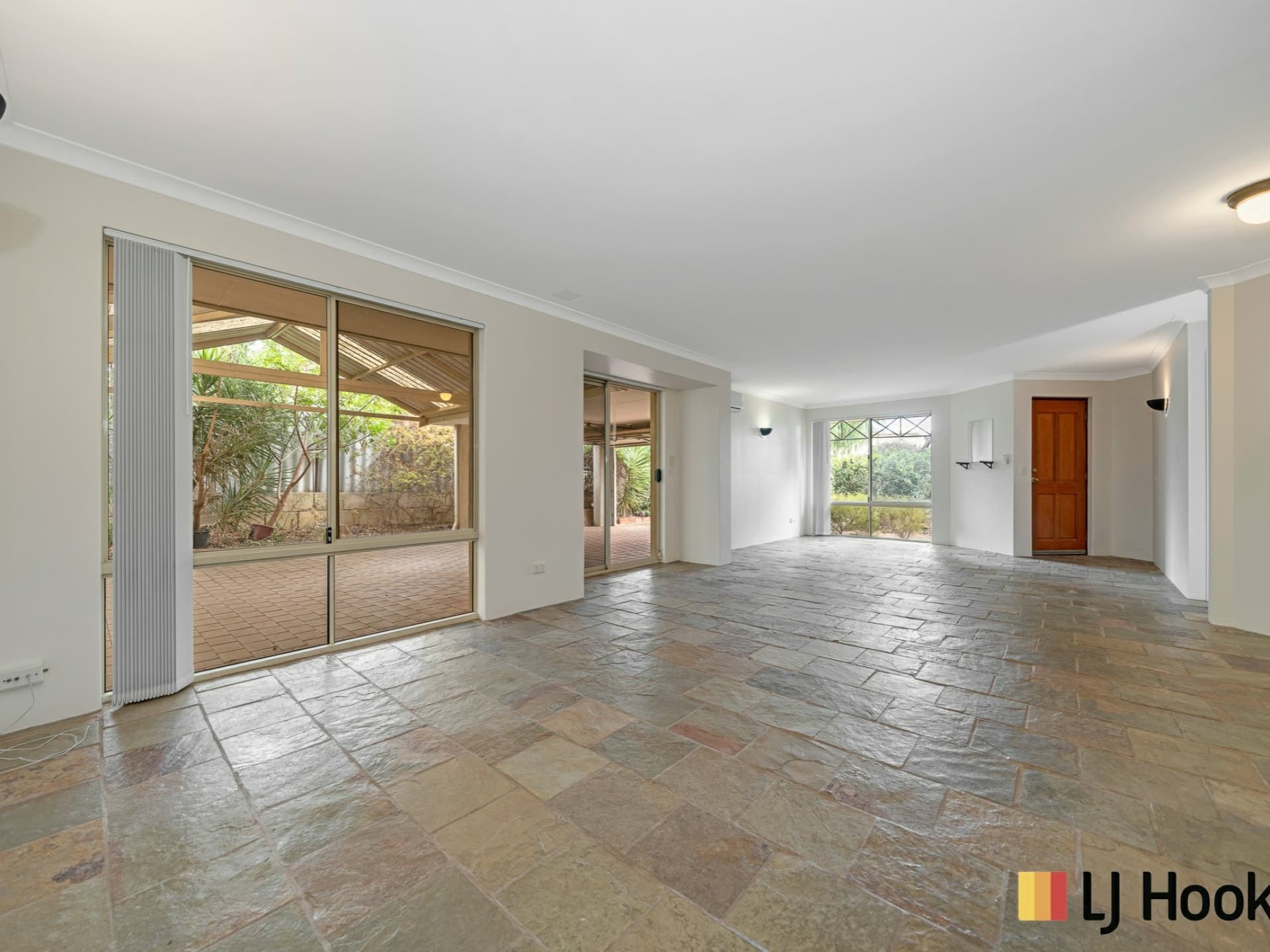 9 Nalder Way Clarkson WA, Clarkson - Thumbnail 6