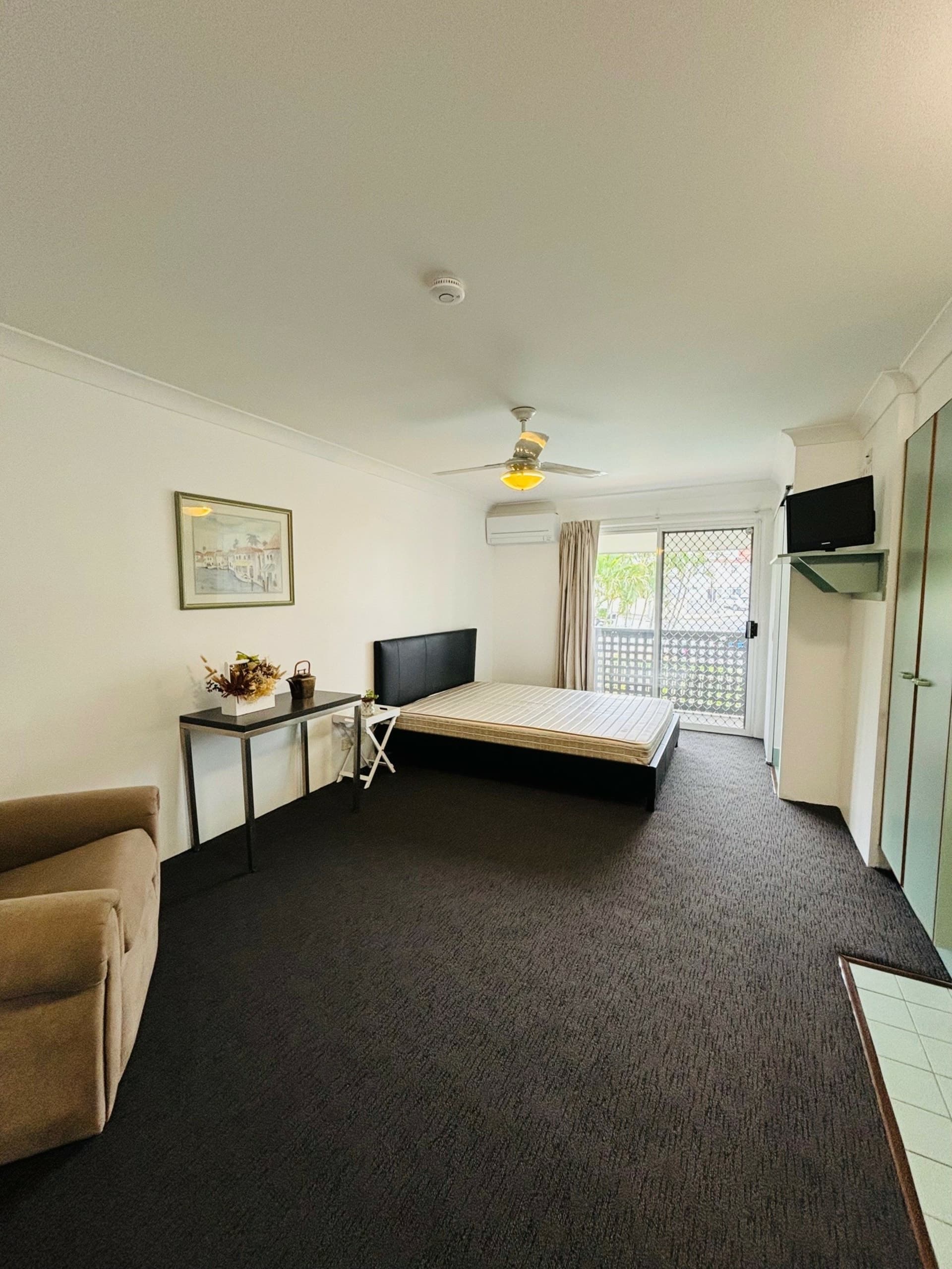 17/592 Sandgate Road Clayfield QLD, Clayfield - Image 1