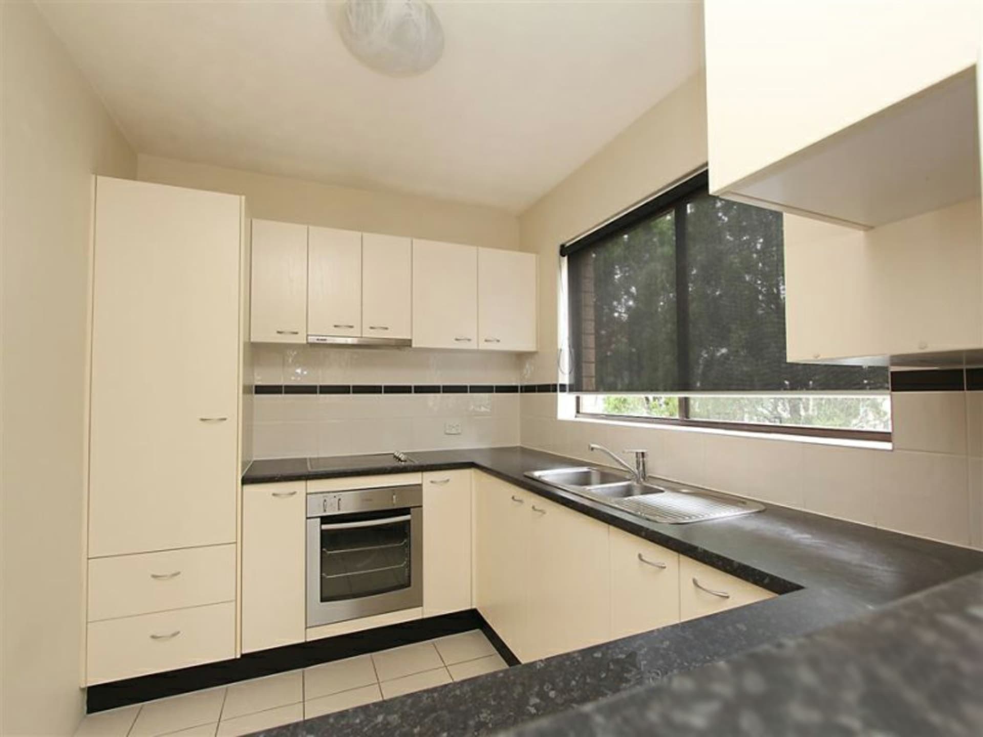3/37 Franz Road Clayfield QLD, Clayfield - Thumbnail 4