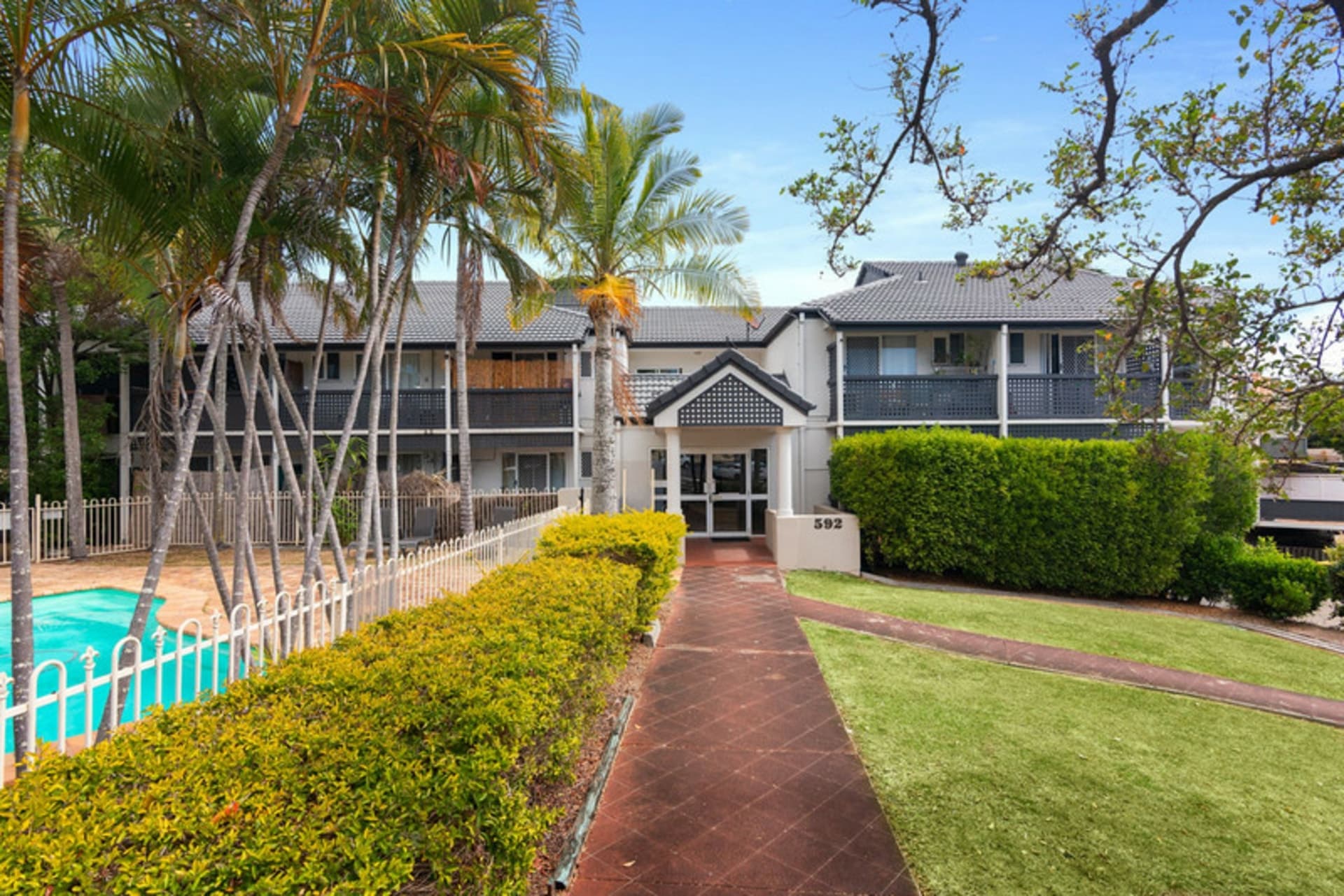 2/592 Sandgate Road Clayfield QLD, Clayfield - Thumbnail 2