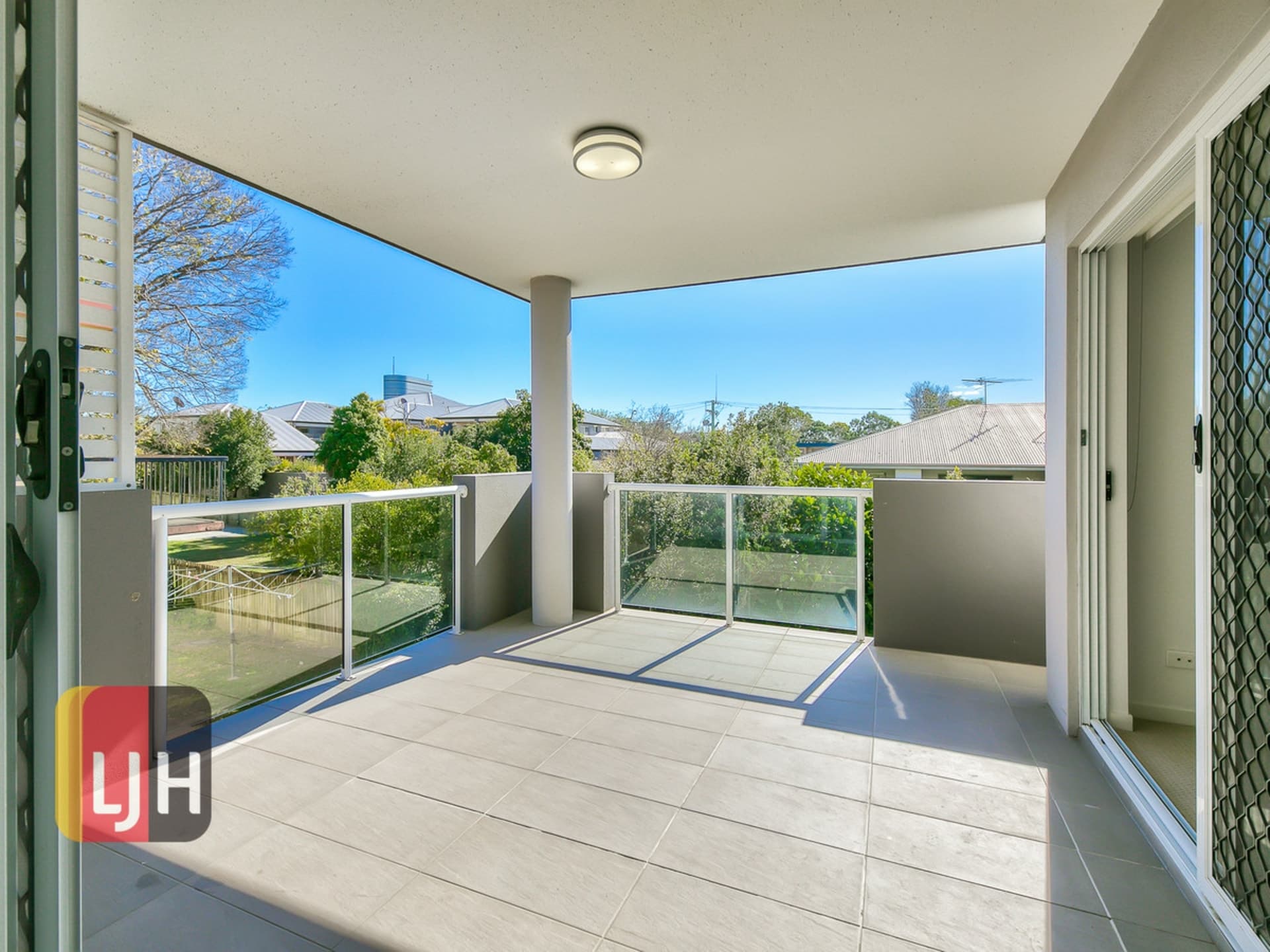 8/12 Noble Street Clayfield QLD, Clayfield - Image 1
