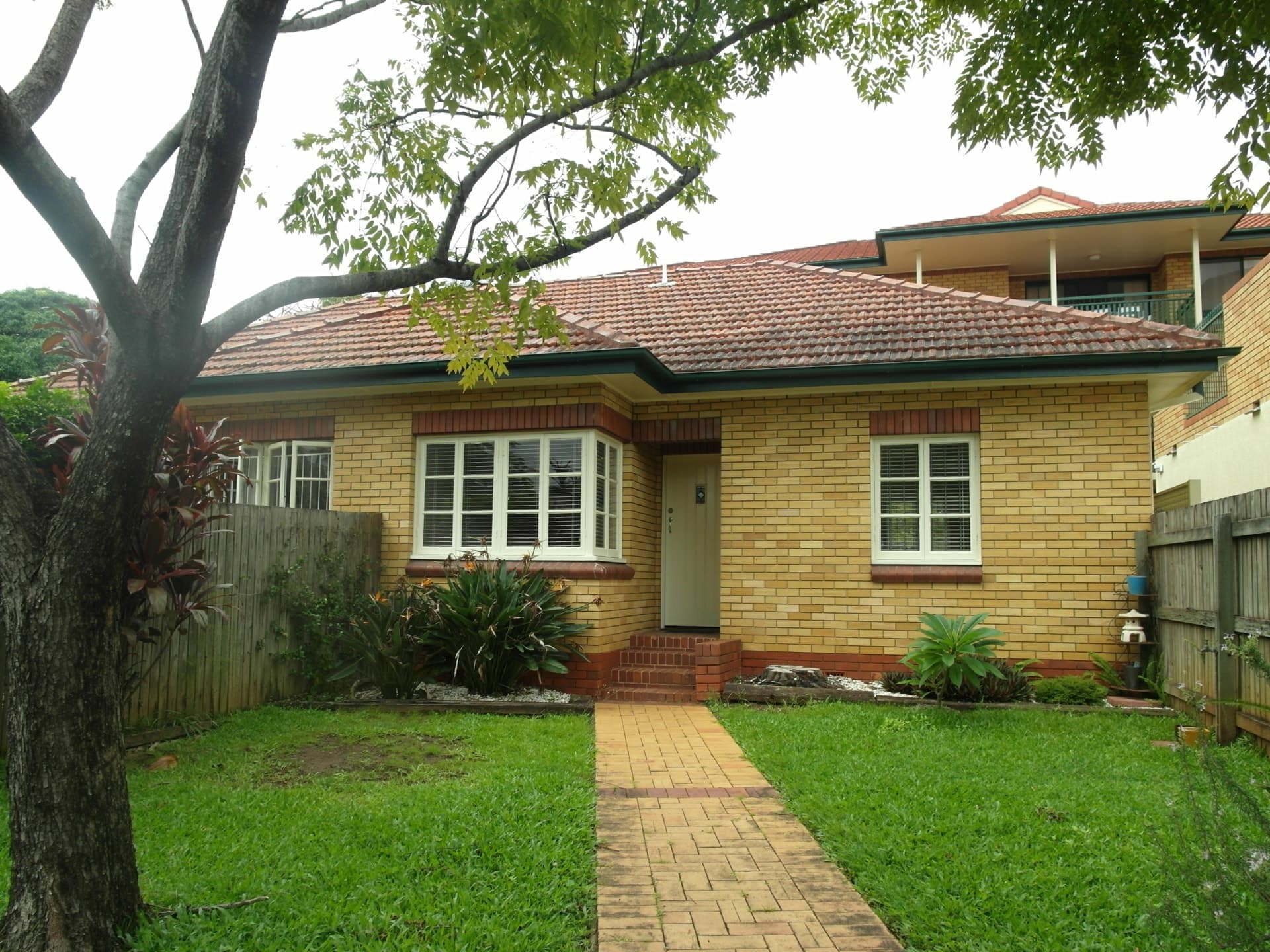 2/1, Clayfield - Thumbnail 2
