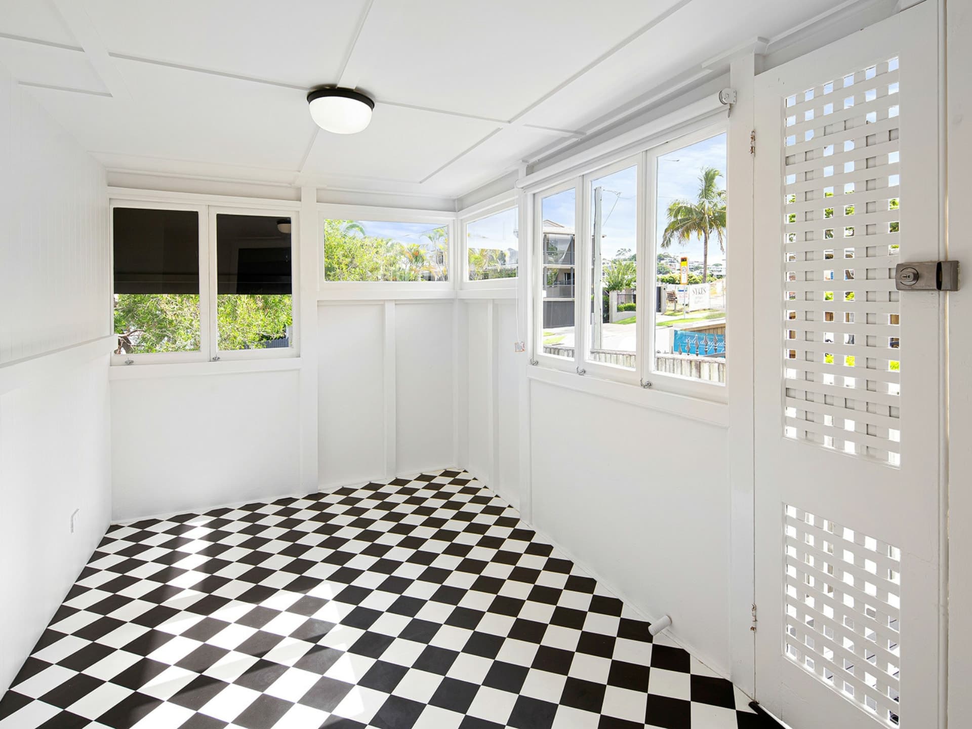110 Oriel Road Clayfield QLD, Clayfield - Thumbnail 3