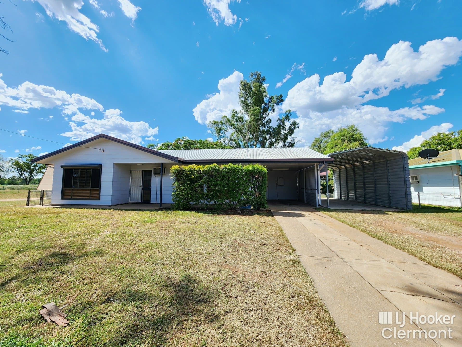 34 Collins Street Clermont QLD, Clermont - Thumbnail 2