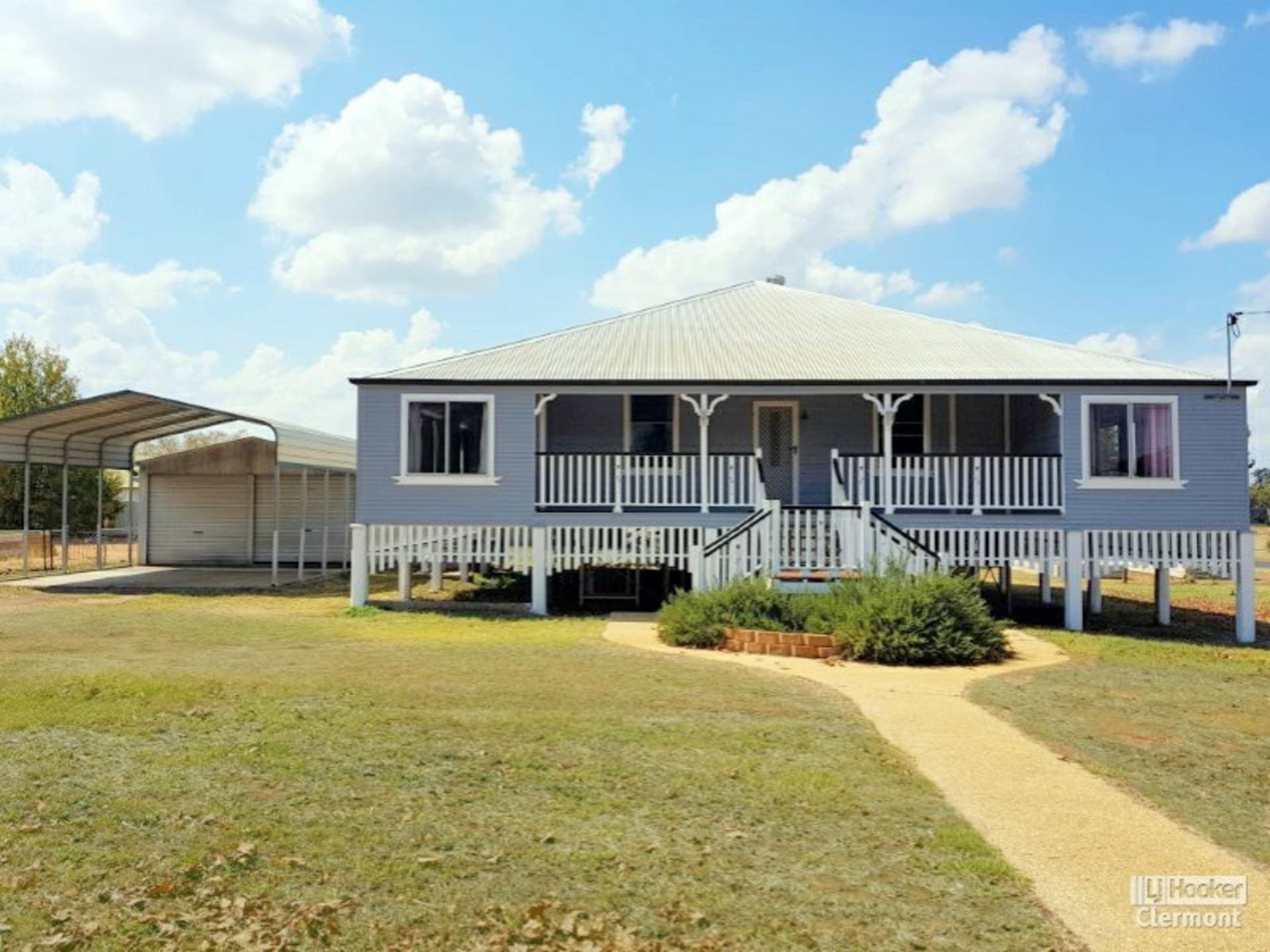 2 Sirius Street Clermont QLD, Clermont - Thumbnail 2