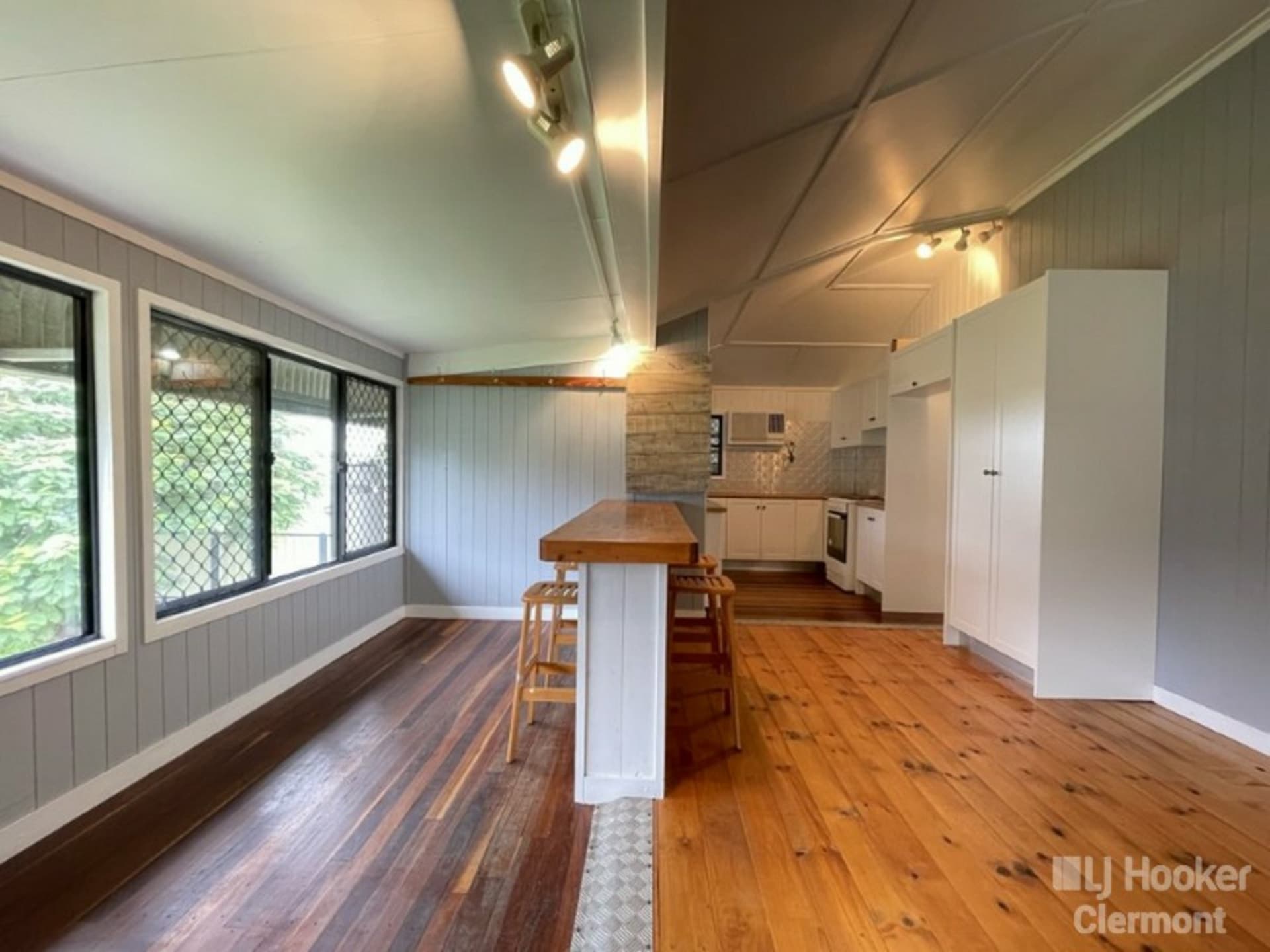 41 French Street Clermont QLD, Clermont - Thumbnail 2
